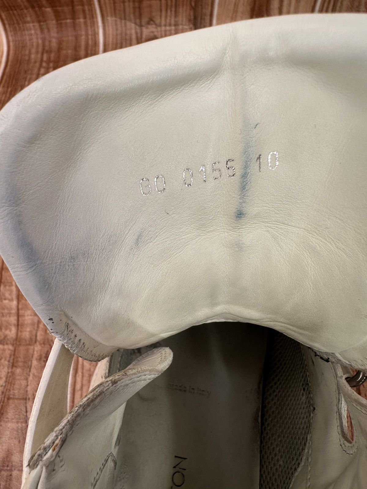 Louis Vuitton Louis Vuitton White Leather 4 Straps Boxing Sneaks Size US 11 / EU 44 - 24 Thumbnail