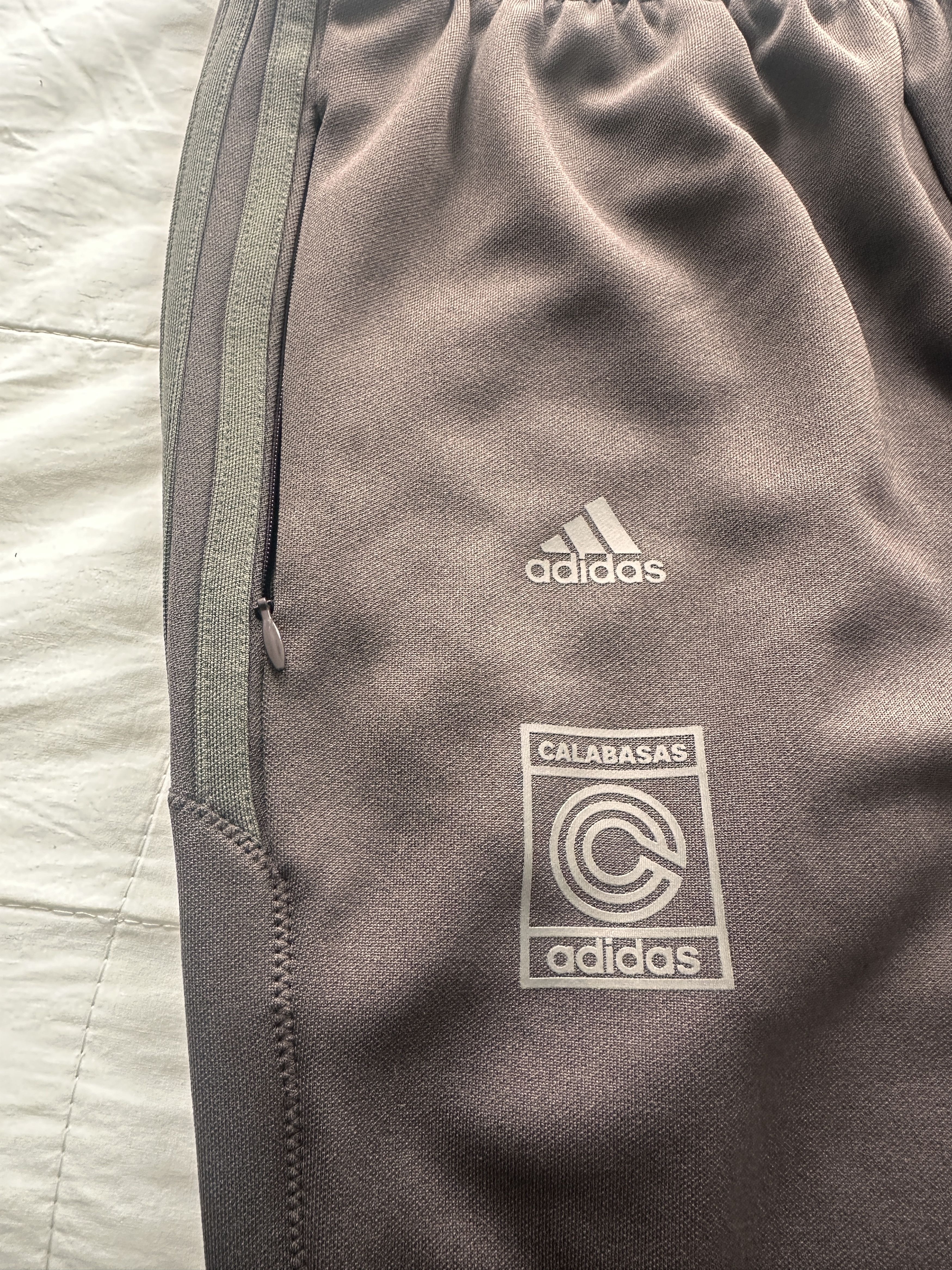 Adidas × Kanye West × Yeezy Adidas Yeezy Calabasas Track Pants Umber/Core (US Small) Size US 28 / EU 44 - 2 Thumbnail