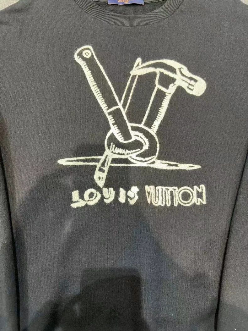 Louis Vuitton Louis Vuitton Black Tool Embroidered Sweatshirt -2505 Size US L / EU 52-54 / 3 - 3 Thumbnail