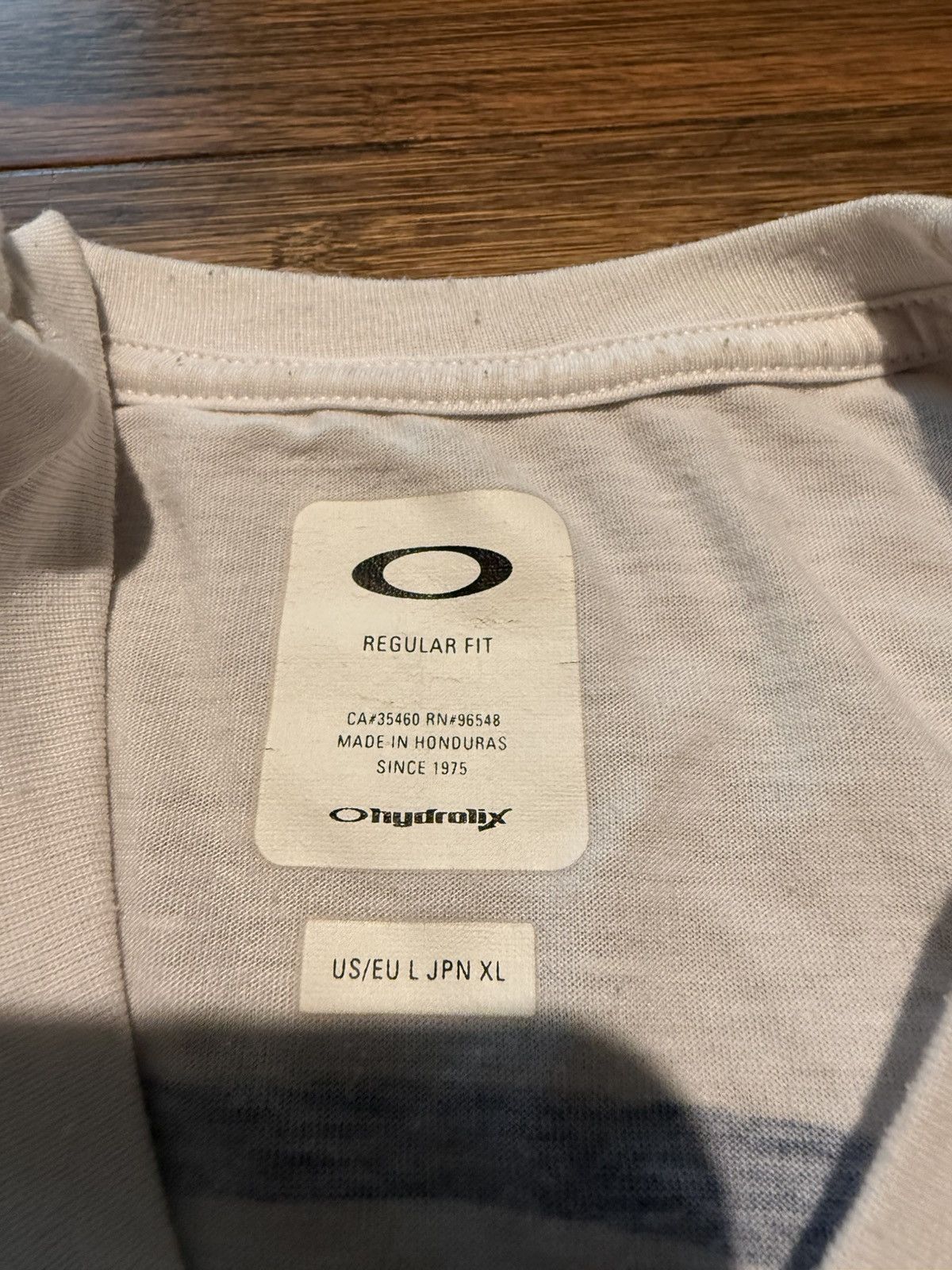 Oakley Vintage Oakley tee Size US L / EU 52-54 / 3 - 3 Thumbnail