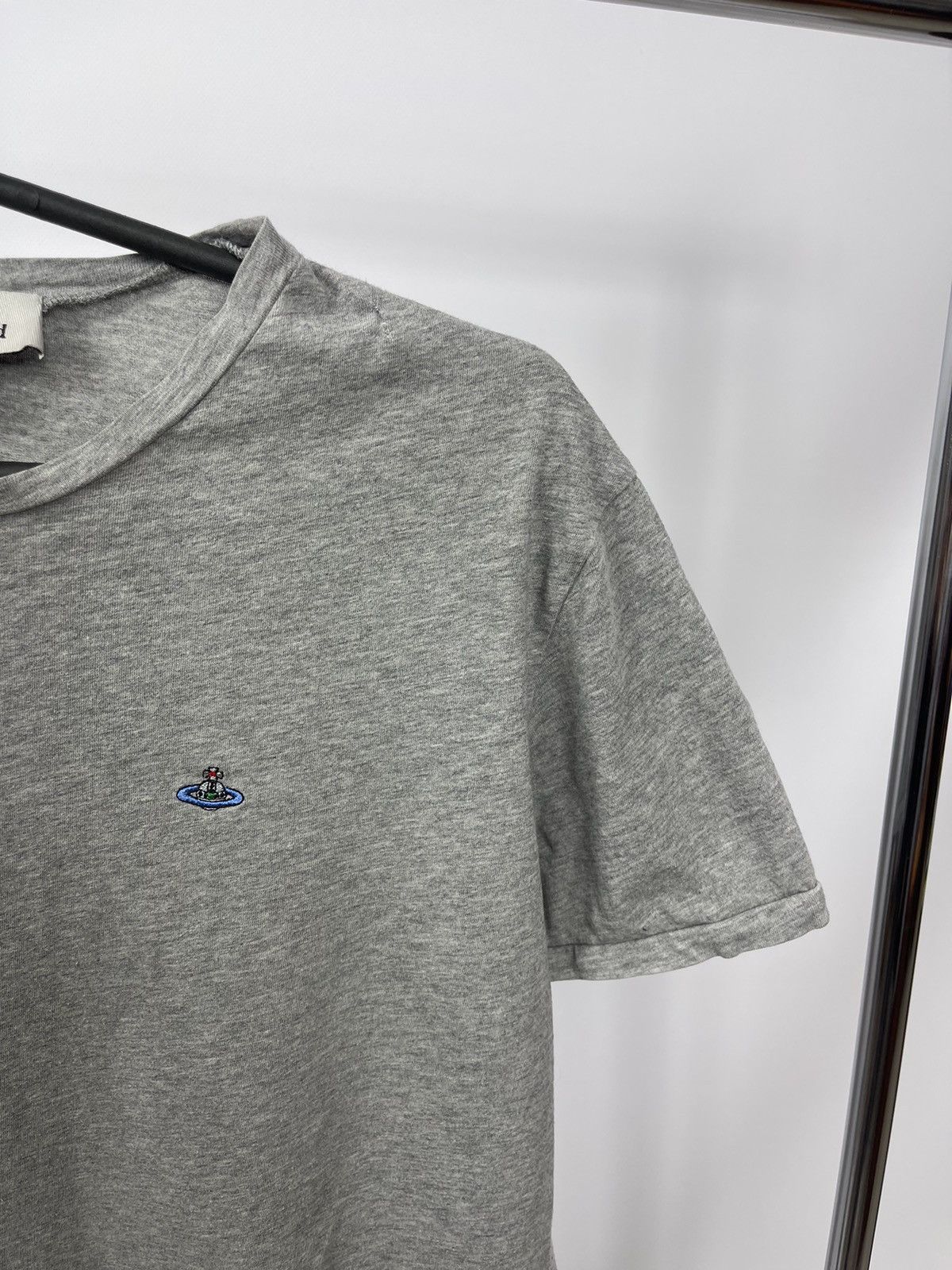 Vivienne Westwood Vivienne Westwood T-Shirt Grey Size L Made in Portugal Size US L / EU 52-54 / 3 - 2 Thumbnail