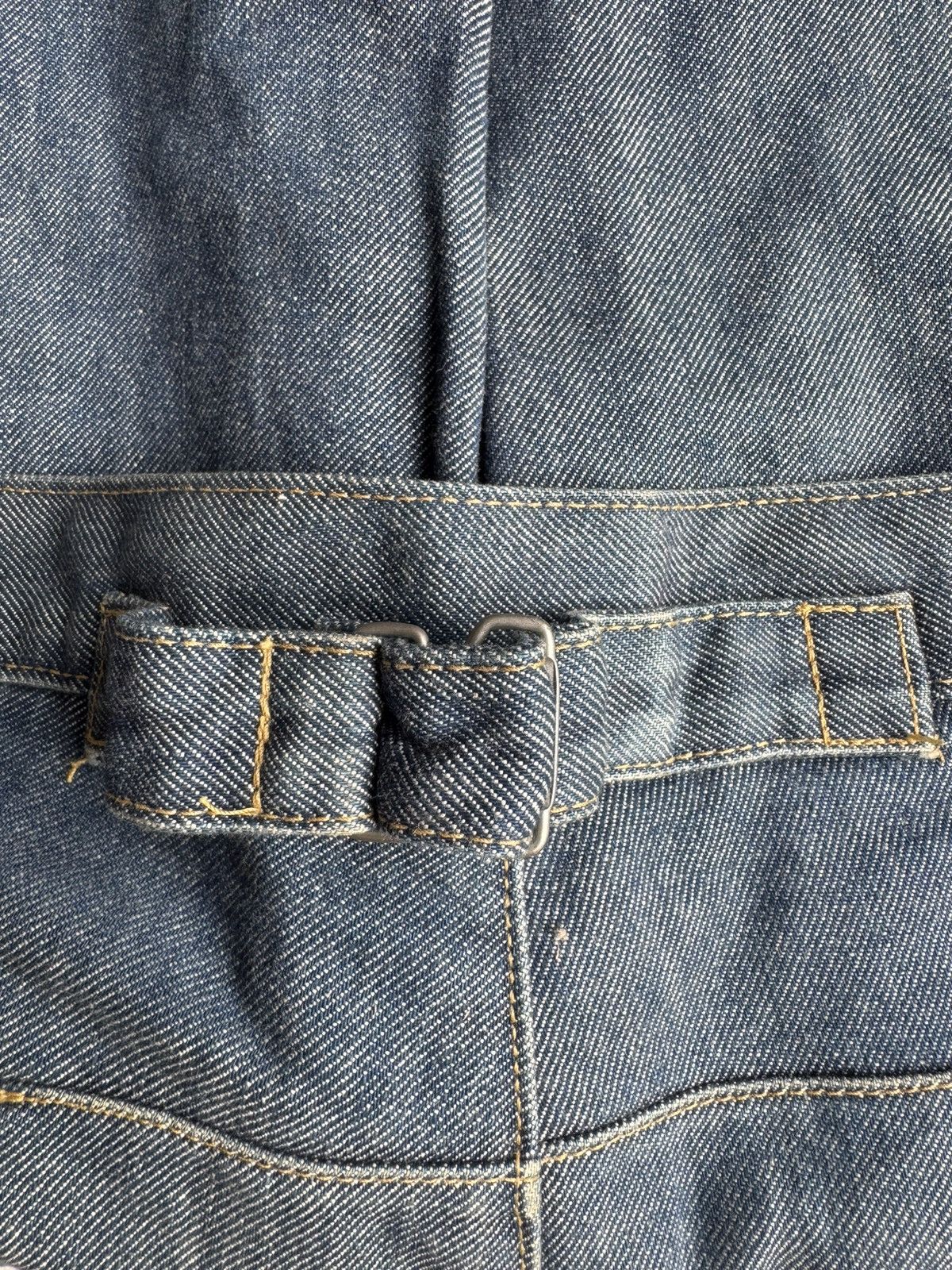 Levi's VERY RARE VINTAGE PANTS DENIM JEANS LEVIS ENGINEERED BUCKLE Size US 29 - 4 Thumbnail
