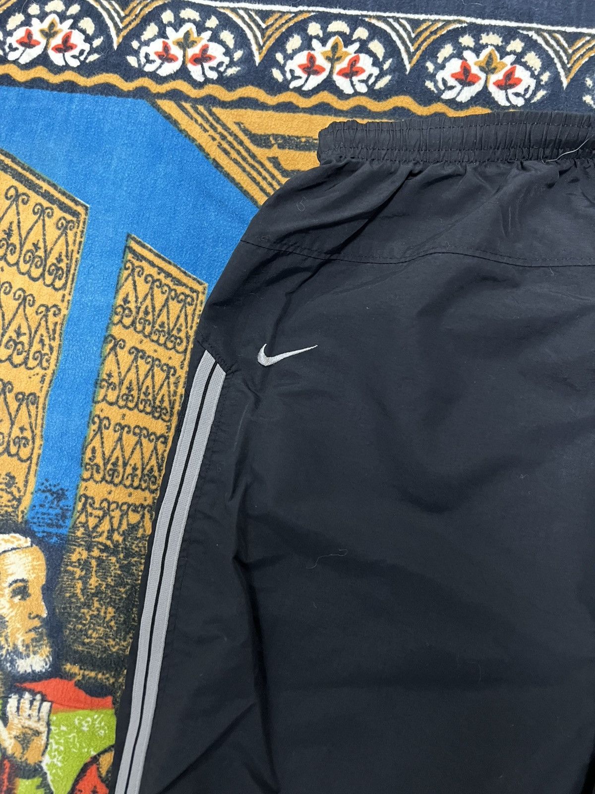 Nike Black Nike track pants size L side stripes baggy skater y2k Size US 34 / EU 50 - 8 Thumbnail