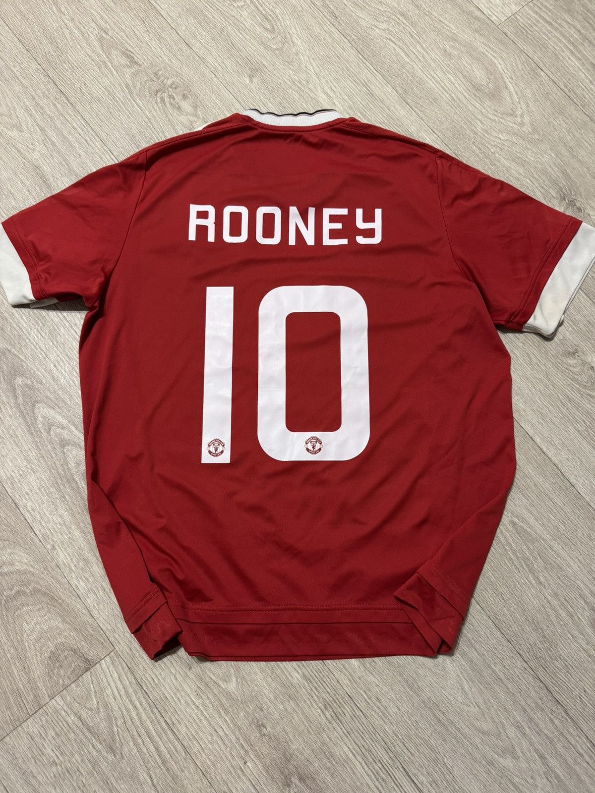 Adidas × Vintage 🔷Manchester United 2015/16 Wayne Rooney #10 Soccer jersey🔷 Size US XL / EU 56 / 4 - 8 Thumbnail