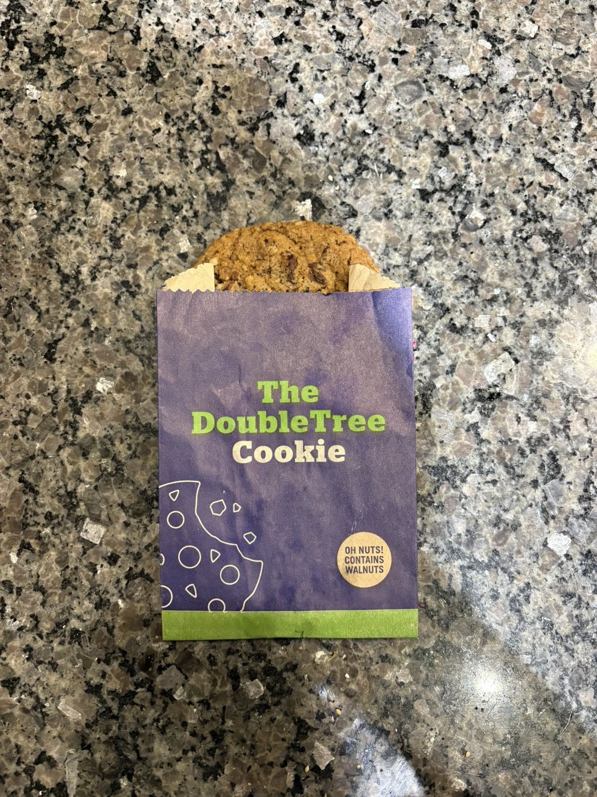 Other DOUBLETREE HILTON COOKIE WALNUT CHOCOLATE CHIP Size ONE SIZE - 2 Thumbnail