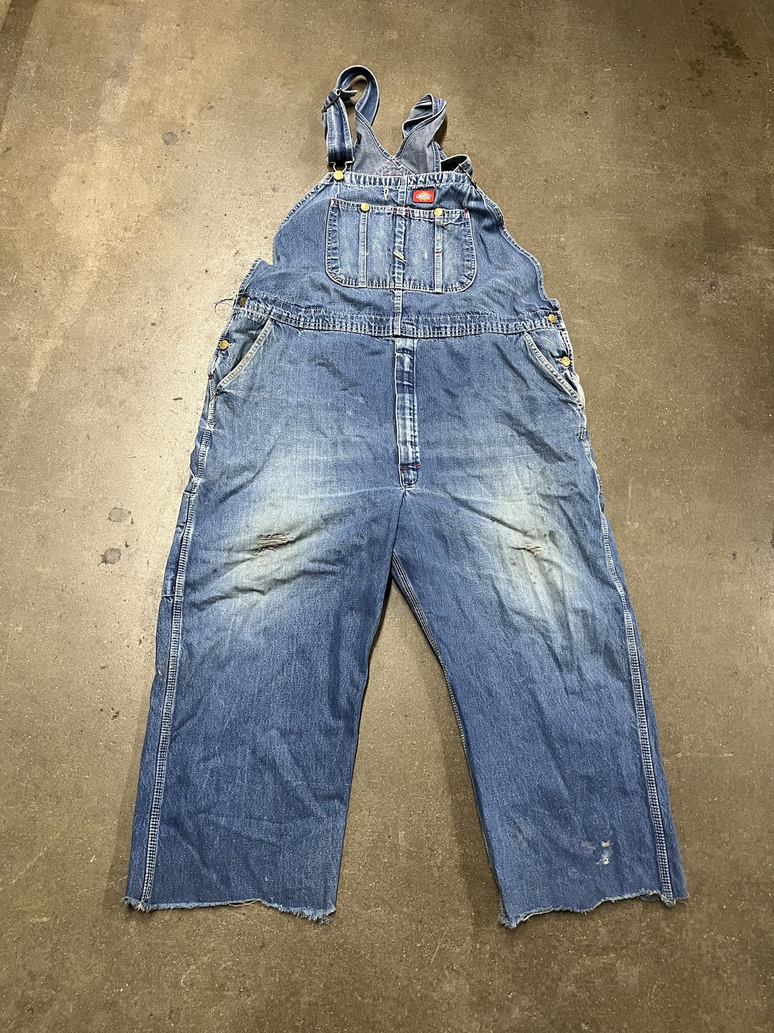 Carhartt Vintage 2000s Dickies Denim Distressed Overalls Cropped Leg Size 46 Size US 42 / EU 58 - 1 Thumbnail