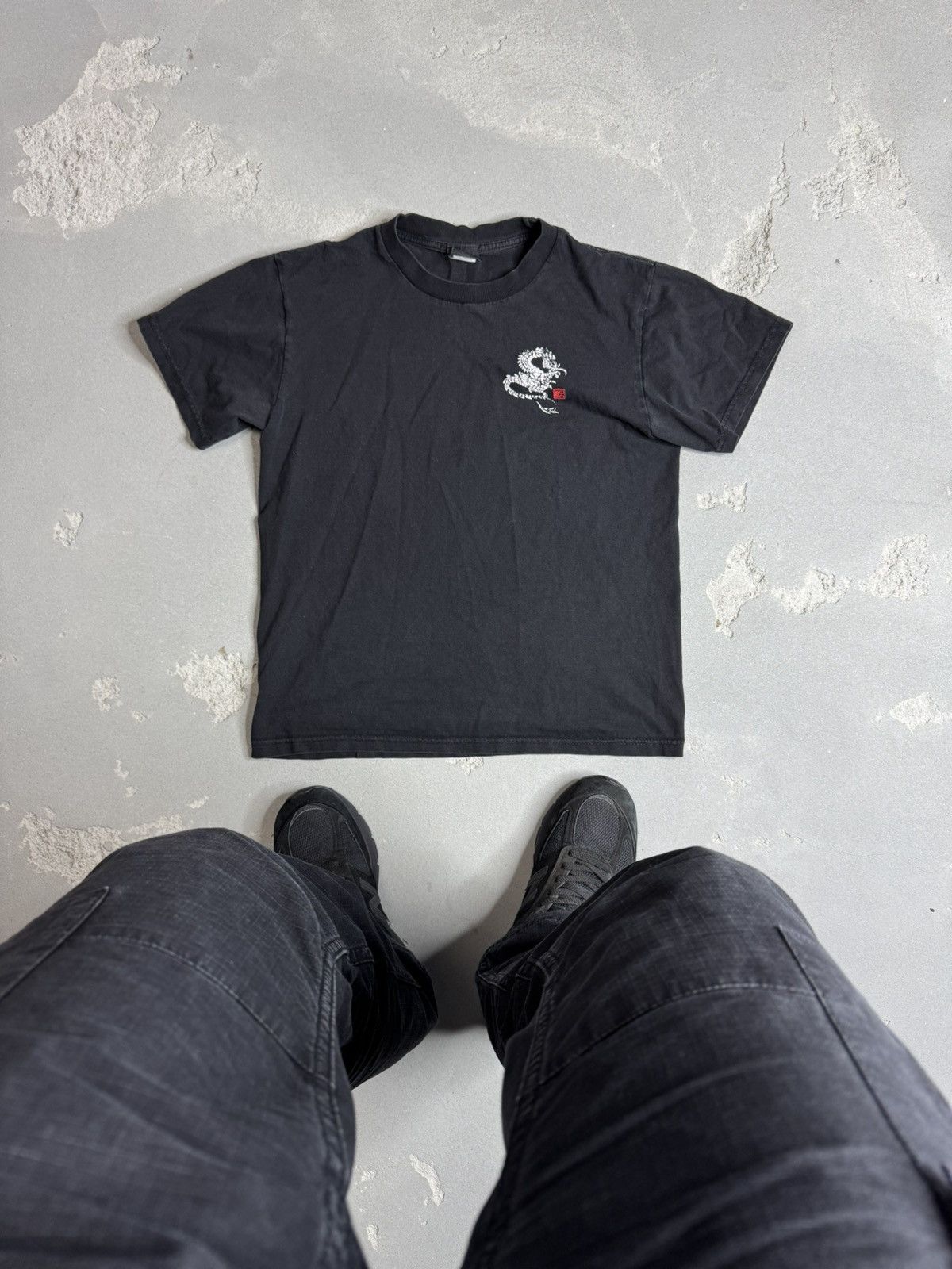 Stussy × Vintage Vintage Stussy dragon logo Japanese style 2k hype t-shirt Size US M / EU 48-50 / 2 - 2 Thumbnail