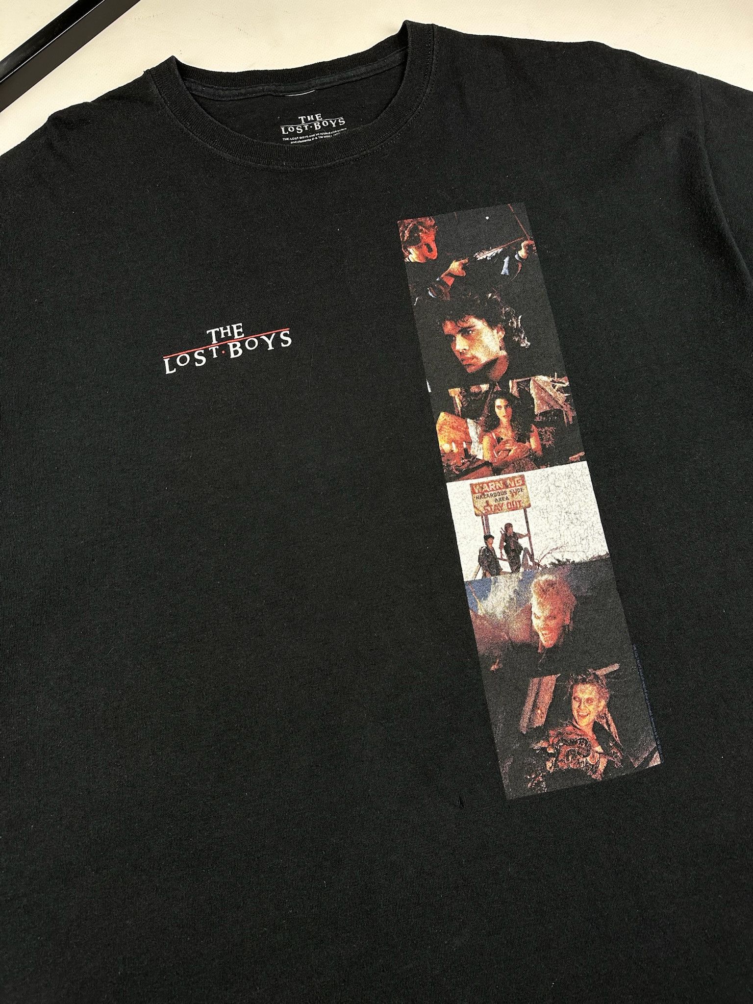 Expert Horror Vintage The Lost Boys Horror Movie Promo Tee T-Shirt Size US XL / EU 56 / 4 - 3 Thumbnail
