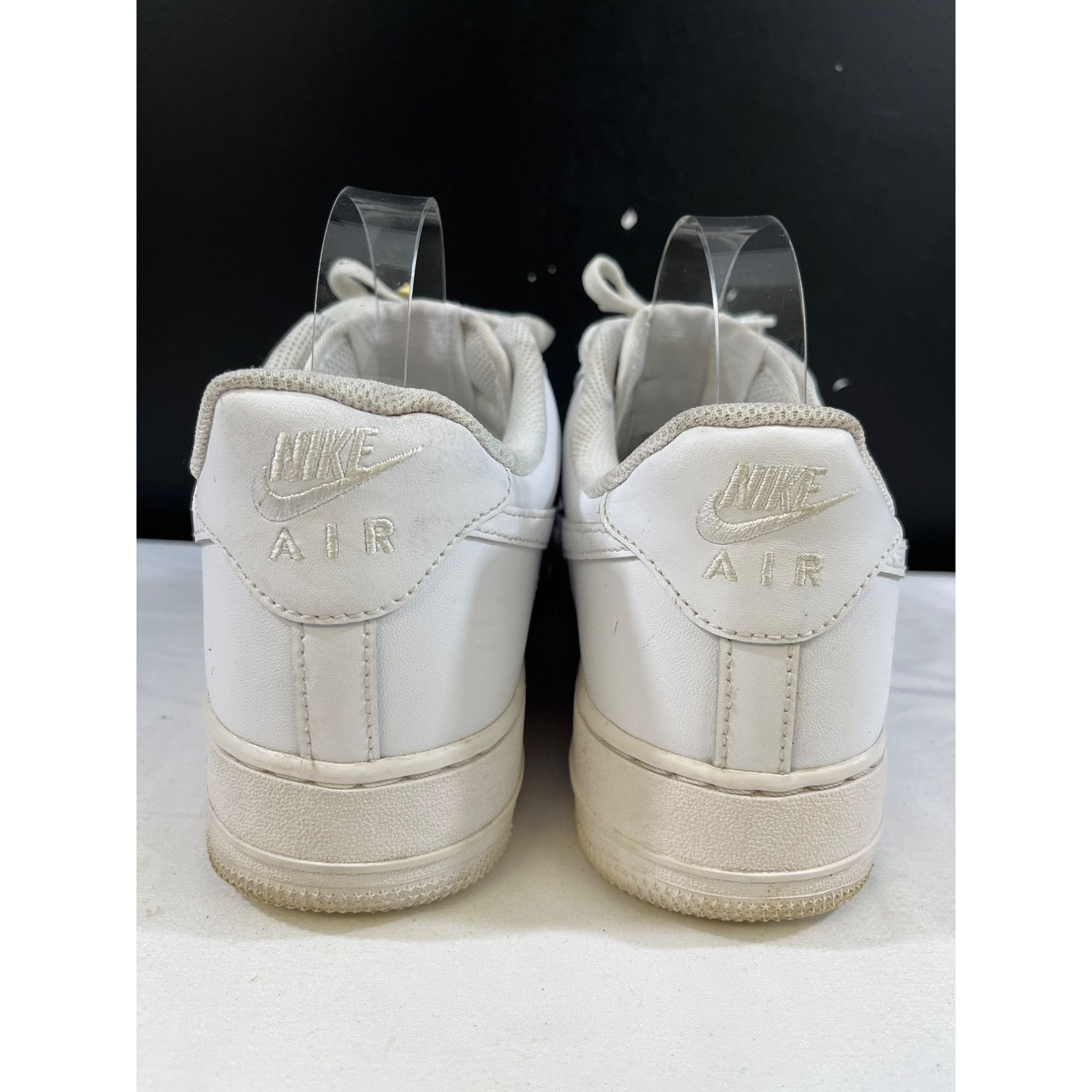 Nike Nike Air Force 1 Mens White Low Top Sneakers Size 9 SKU 6588 Size US 9 / EU 42 - 4 Thumbnail