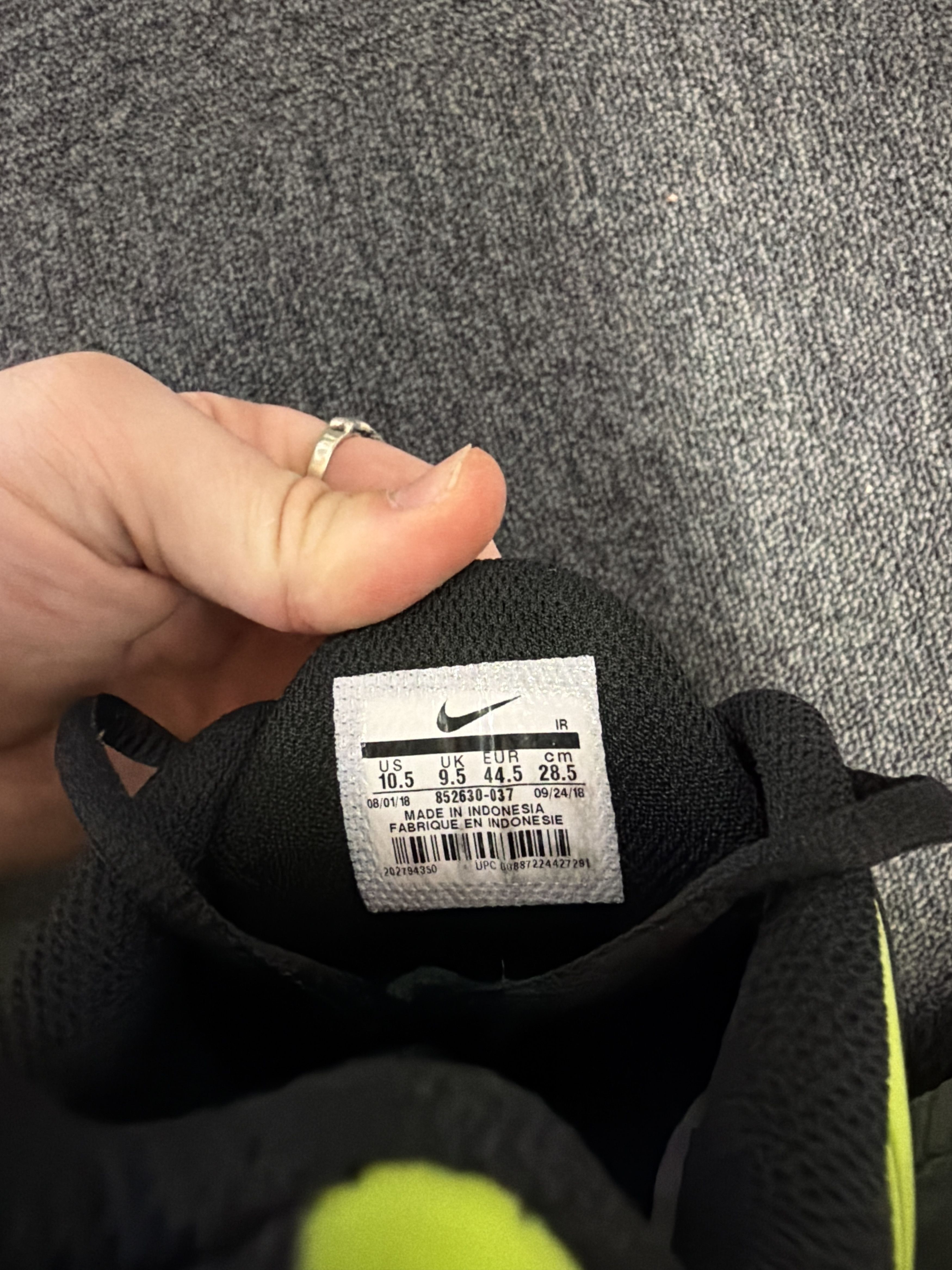 Nike Nike Air Max Plus TN Black Volt Green - Size US 10.5 Size US 10.5 / EU 43-44 - 7 Thumbnail