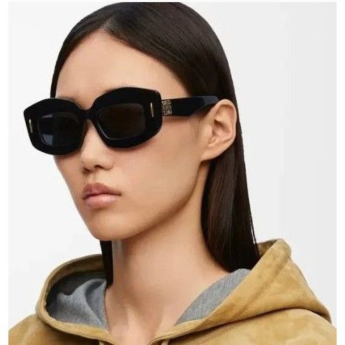 Loewe NEW LW40114F 01A, LOEWE BLACK WOMEN SUNGLASSES LOEWE Size ONE SIZE - 1 Thumbnail