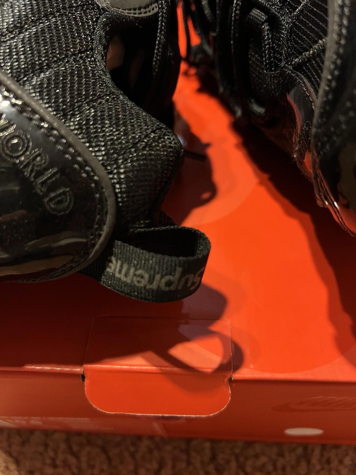 Nike 2016 Nike Air Max 98 Supreme 844694-001 US10.5 Size US 10.5 / EU 43-44 - 3 Thumbnail