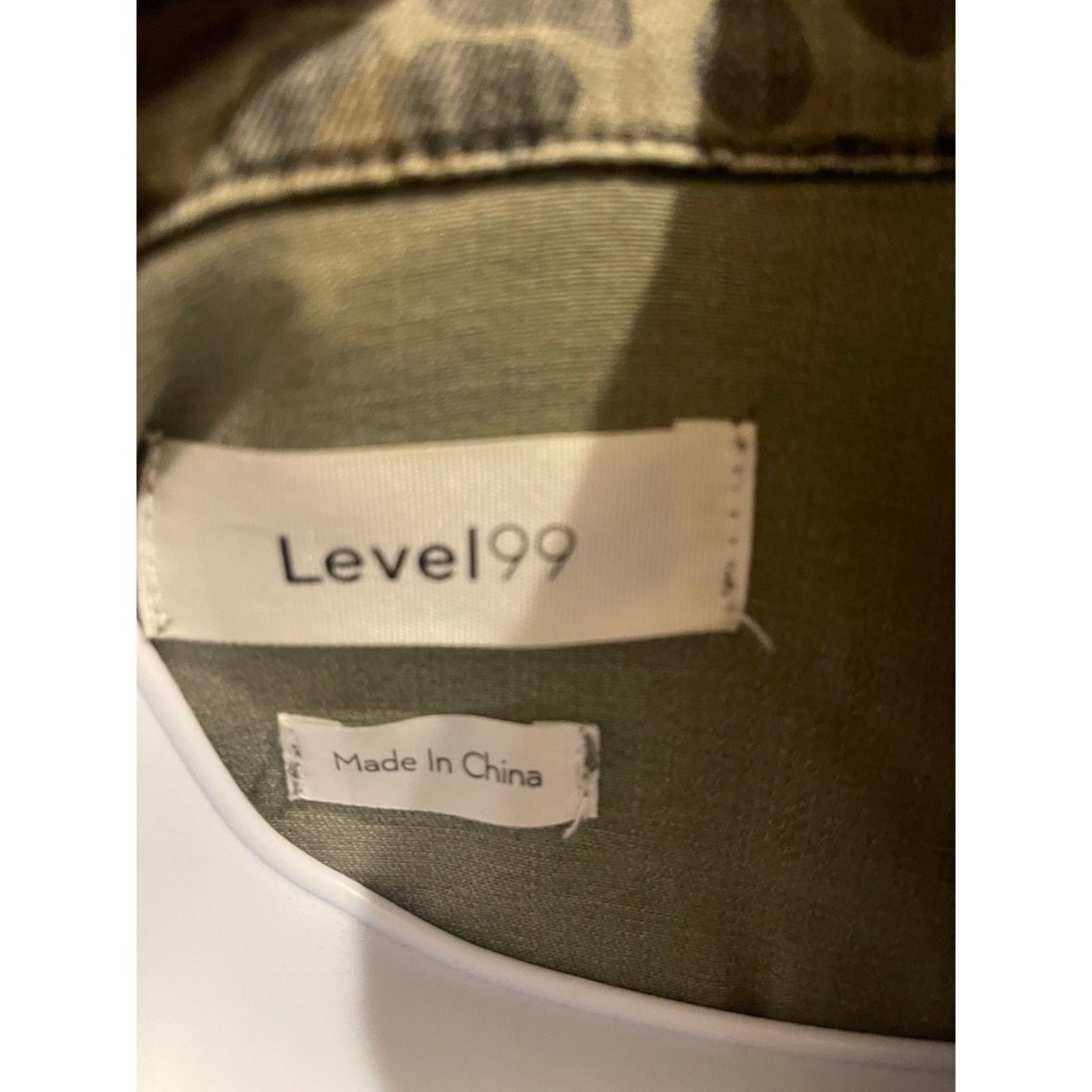 Lulus Lulus Olive Green Leopard Print Cropped Denim Jacket Trucker Size S / US 4 / IT 40 - 9 Thumbnail
