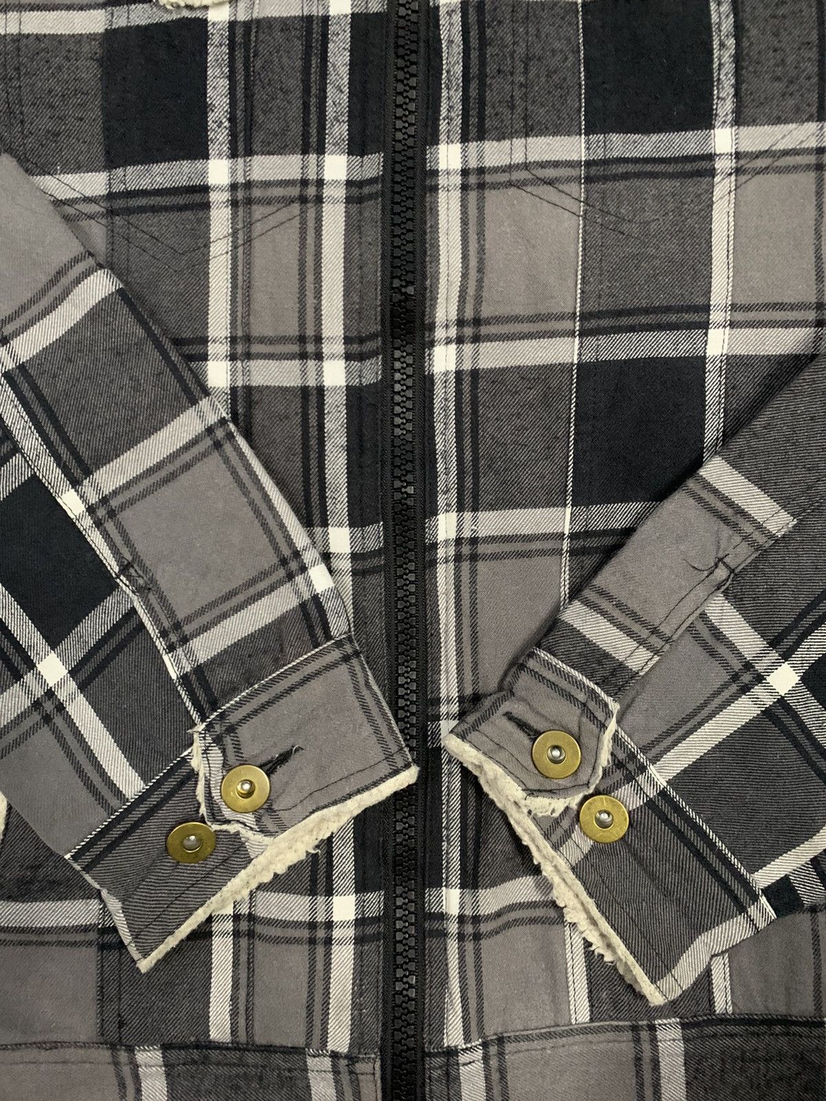 Japanese Brand Japanese Clone Devgru Plaid Multipockets Sherpa Lined Jacket Size US M / EU 48-50 / 2 - 11 Thumbnail