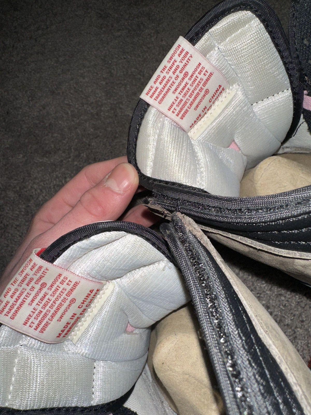 Jordan Brand × Nike × Travis Scott Jordan 1 Travis Scott OG Mocha Size US 10.5 / EU 43-44 - 9 Thumbnail