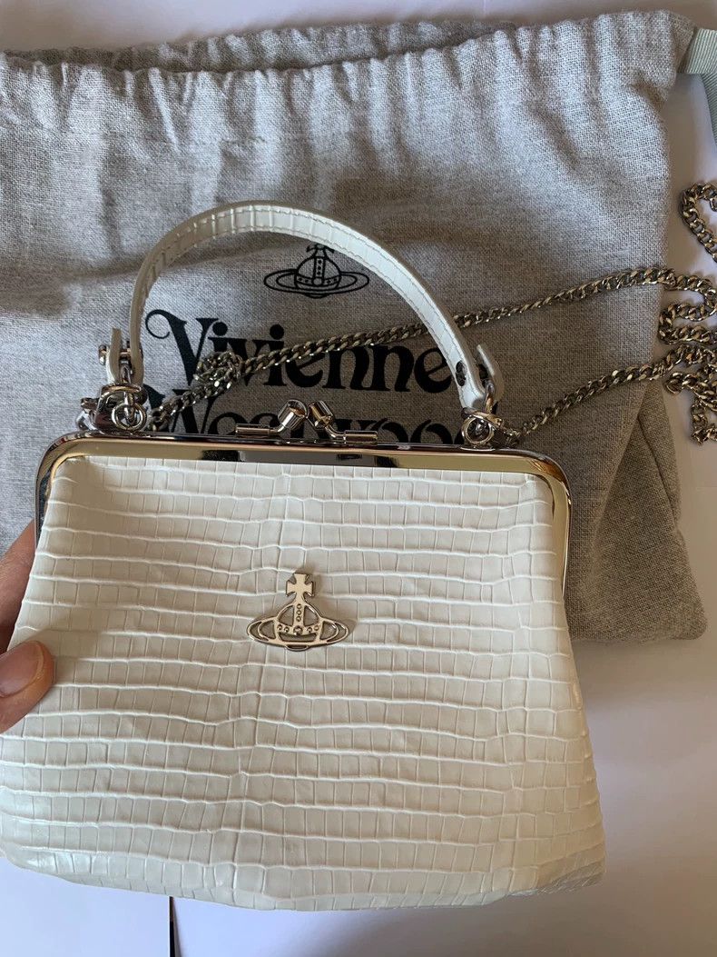 Vivienne Westwood vivienne westwood size os White dumpling bag Size ONE SIZE - 3 Thumbnail