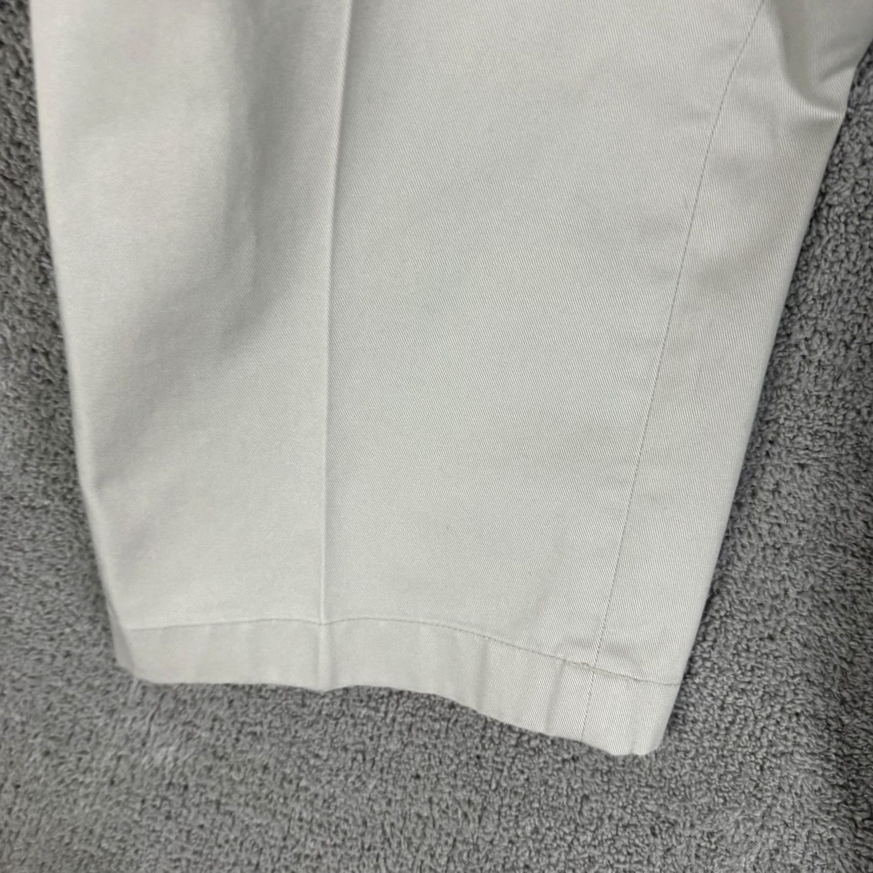 Brooks Brothers VINTAGE Brooks Brothers Clark Fit Advantage Chino Pants Mens 42x30 Khaki Beige Flat Front Straight Leg Front Zip Mens Size US 42 / EU 58 - 6 Thumbnail