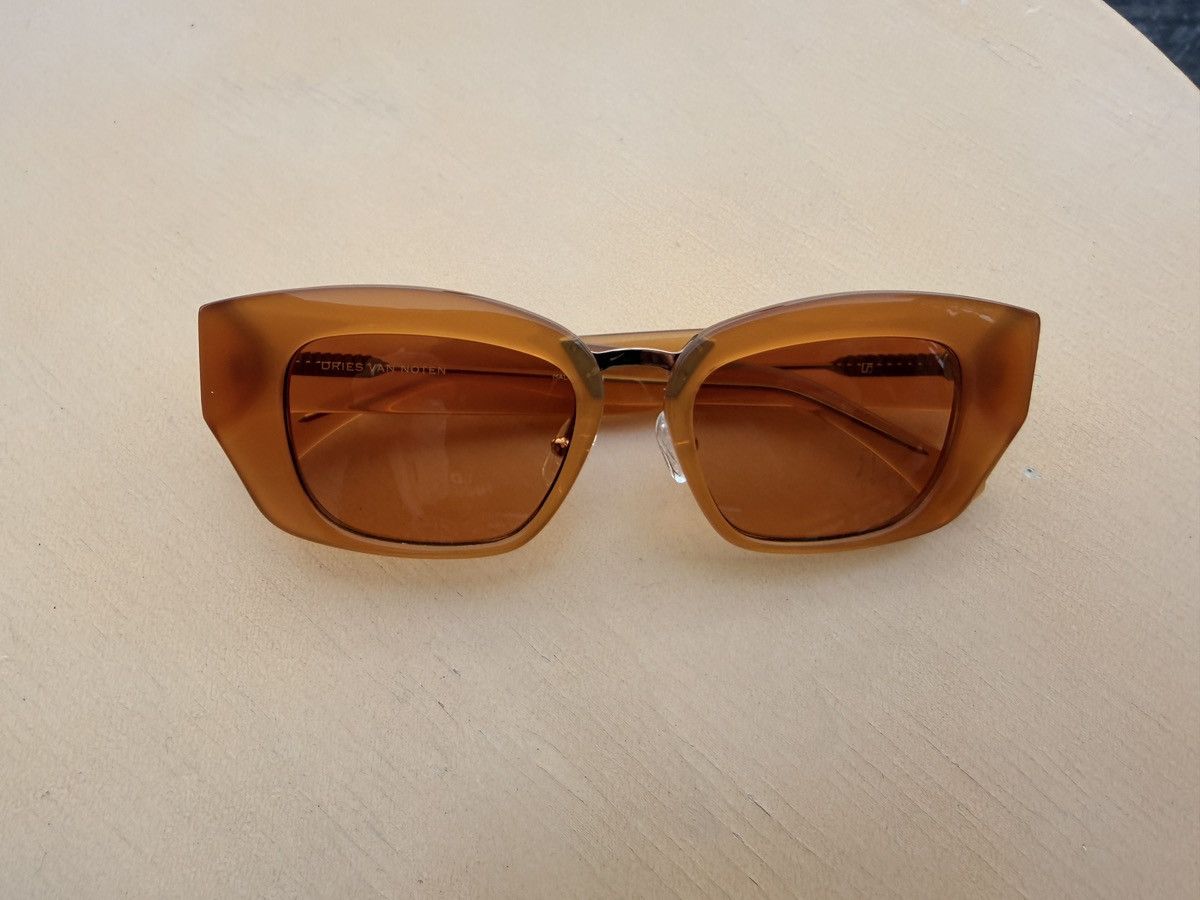 Dries Van Noten × Linda Farrow Dries Van Noten x Linda Farrow Amber Sunglasses – Brand New Size ONE SIZE - 3 Thumbnail