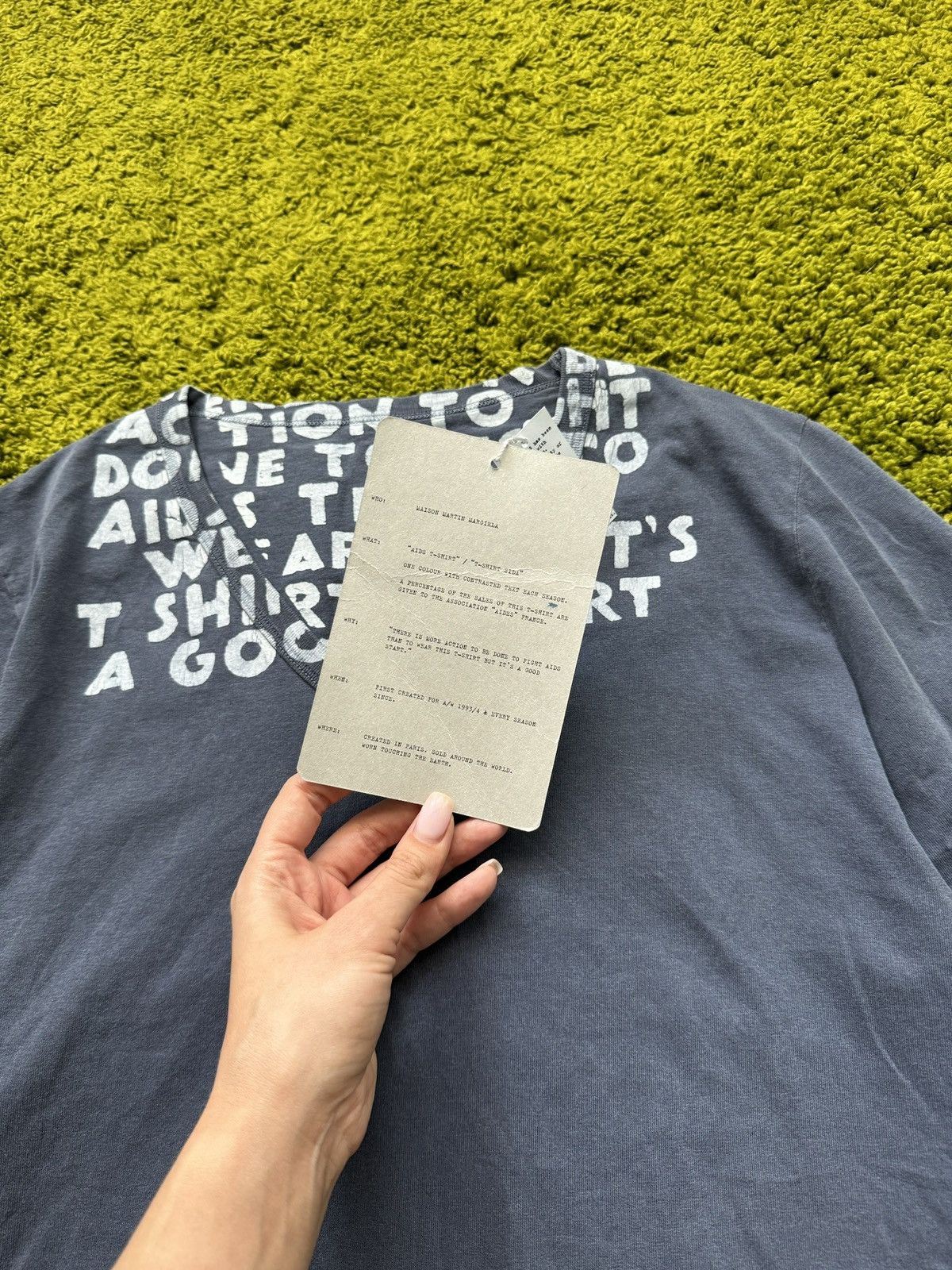 Designer × Maison Margiela Maison Martin Margiela A/W 2011 BNWT AIDS t-shirt Size US M / EU 48-50 / 2 - 4 Thumbnail