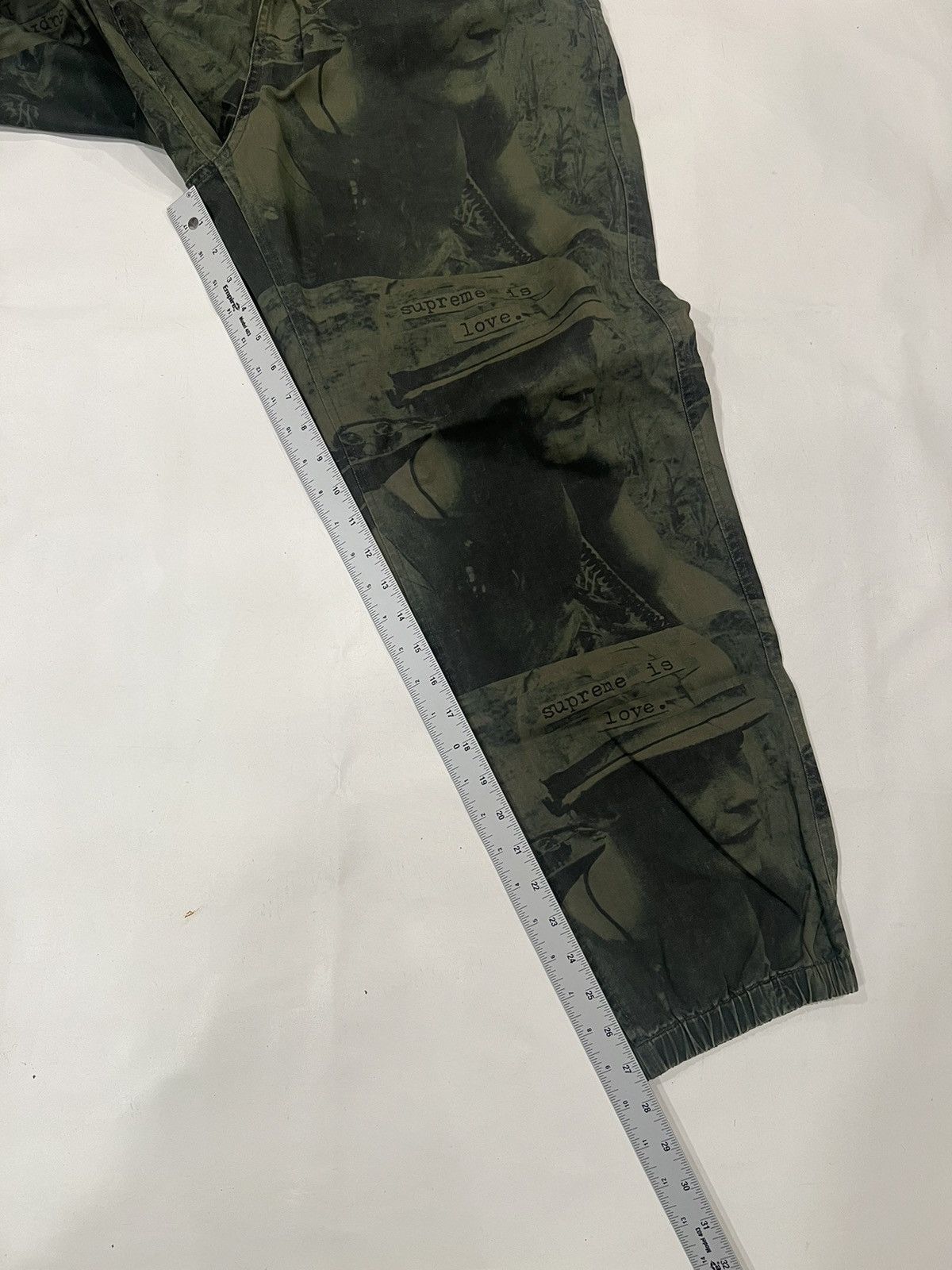 Supreme Supreme Is Love The Smiths Skate Pant Size US 32 / EU 48 - 6 Thumbnail