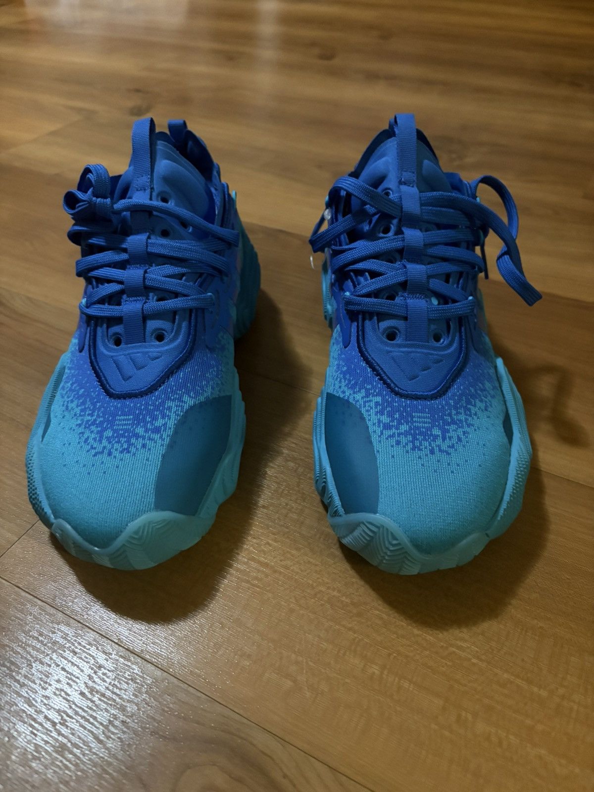 Adidas Trae Young 3 Liquid Blue Size US 6 / EU 39 - 4 Thumbnail