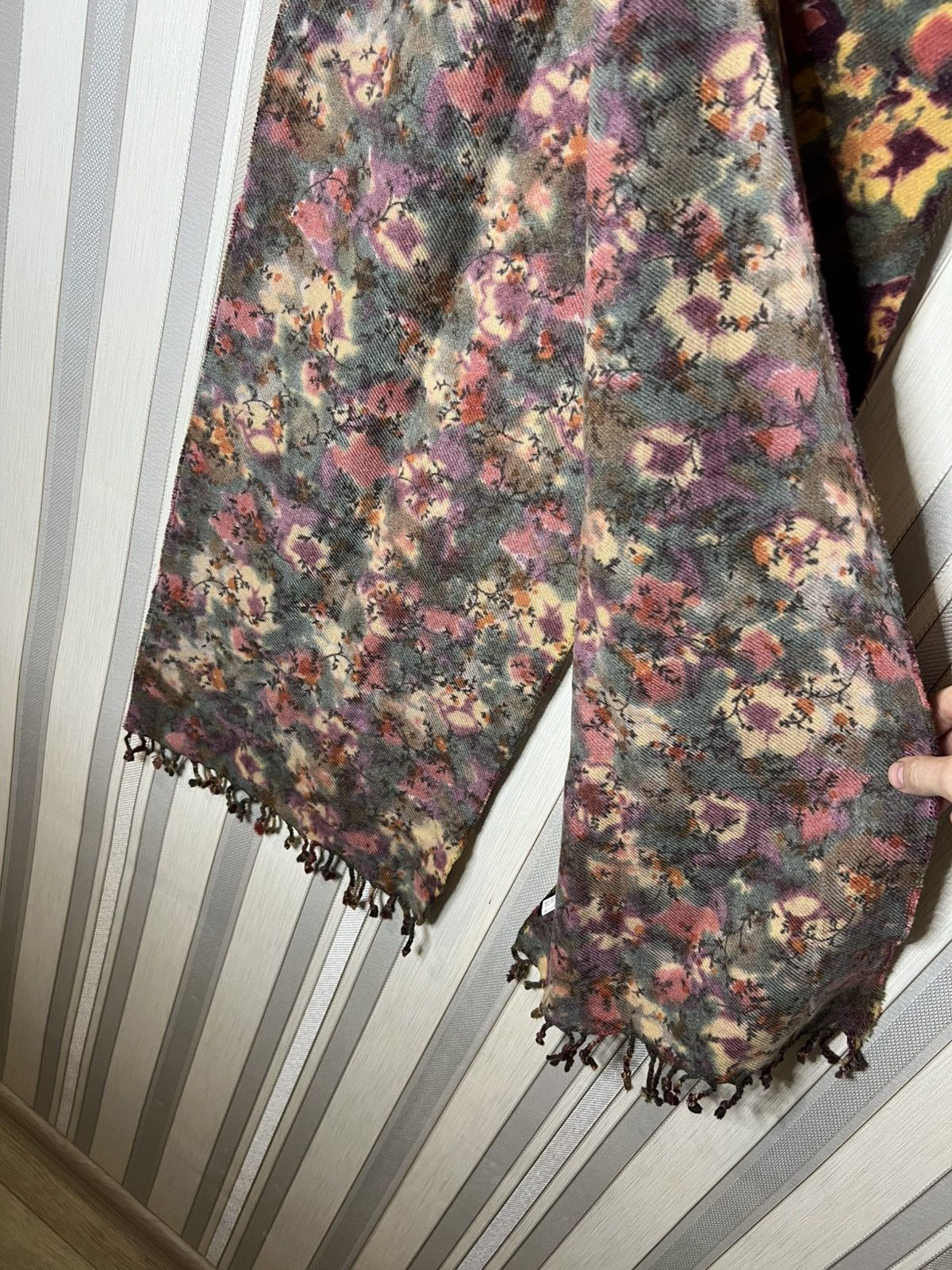 Vintage Vintage Glen Prince Scarf Flowers Very Rare Size ONE SIZE - 7 Thumbnail