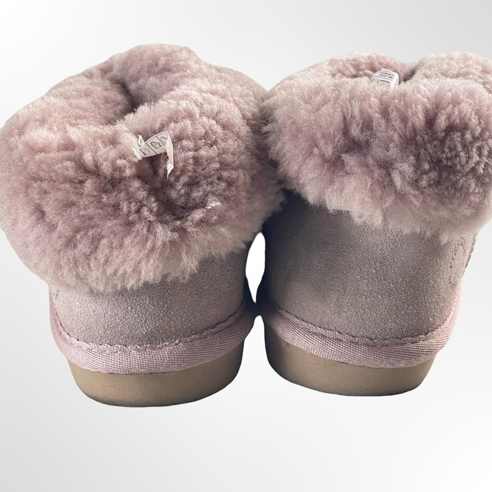 Other Fireside Cozy Pink Shearling Women's Shoes in size 8 Size US 8 / IT 38 - 4 Thumbnail
