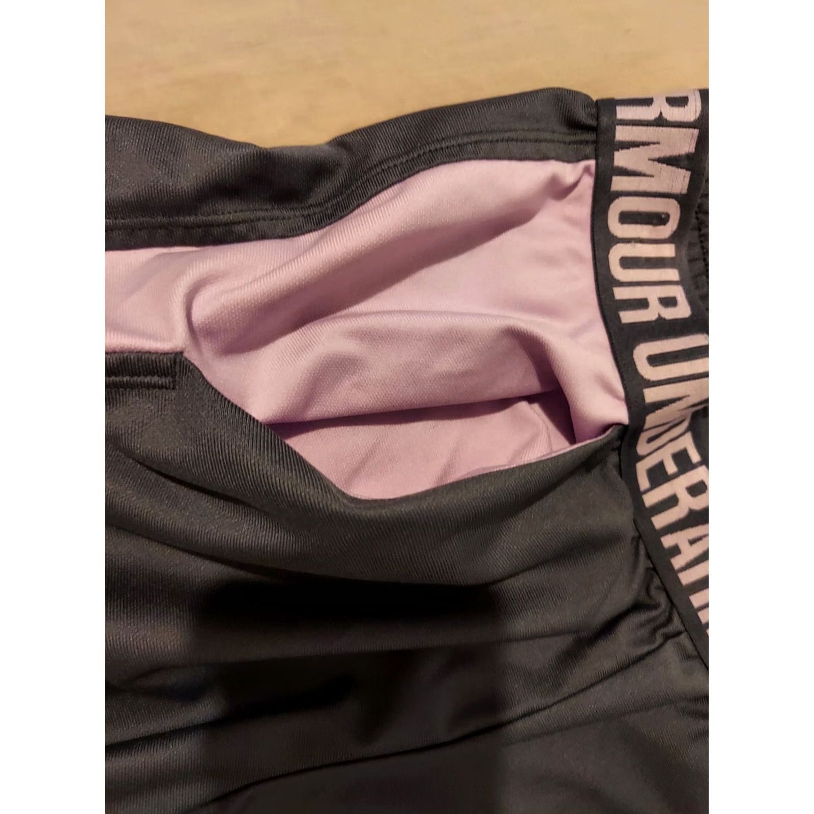 Under Armour Under Armour Womens Shorts S Small Gray Athletic Gym Workout Size 28" / US 6 / IT 42 - 3 Thumbnail