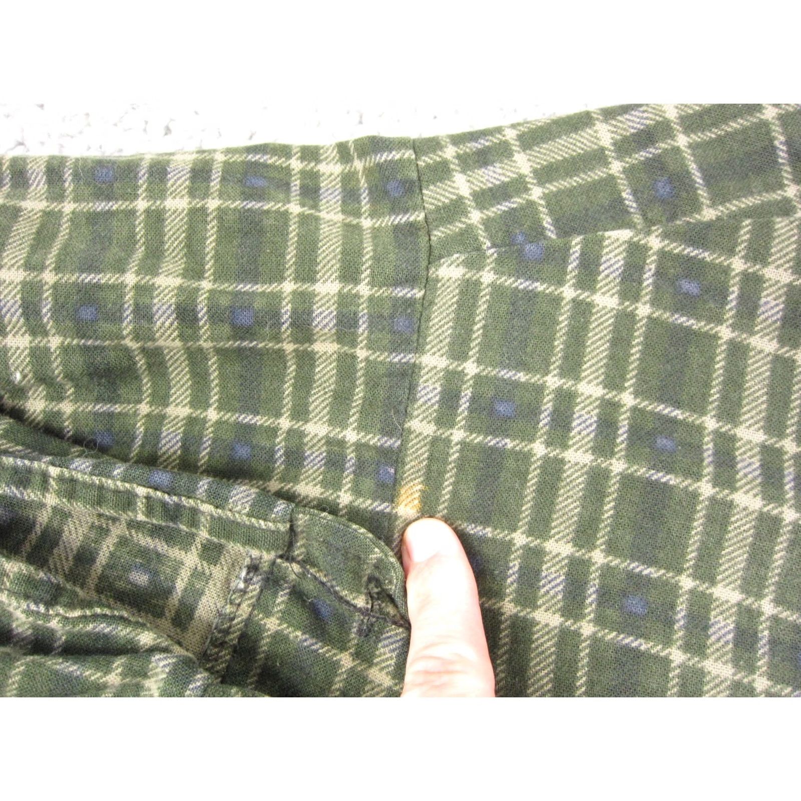 Vintage Vintage Puritan Flannel Shirt Adult Large Tall LT Green Plaid Mens Made in USA Size US L / EU 52-54 / 3 - 5 Thumbnail