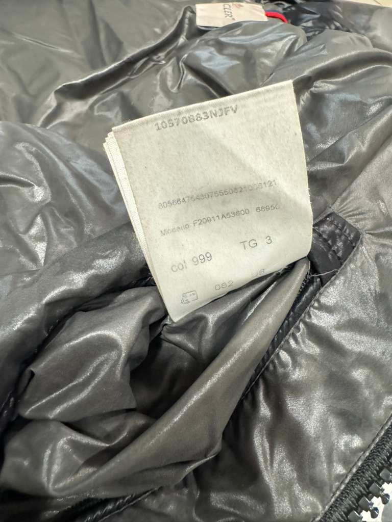 Moncler Moncler Maya Size US L / EU 52-54 / 3 - 13 Thumbnail