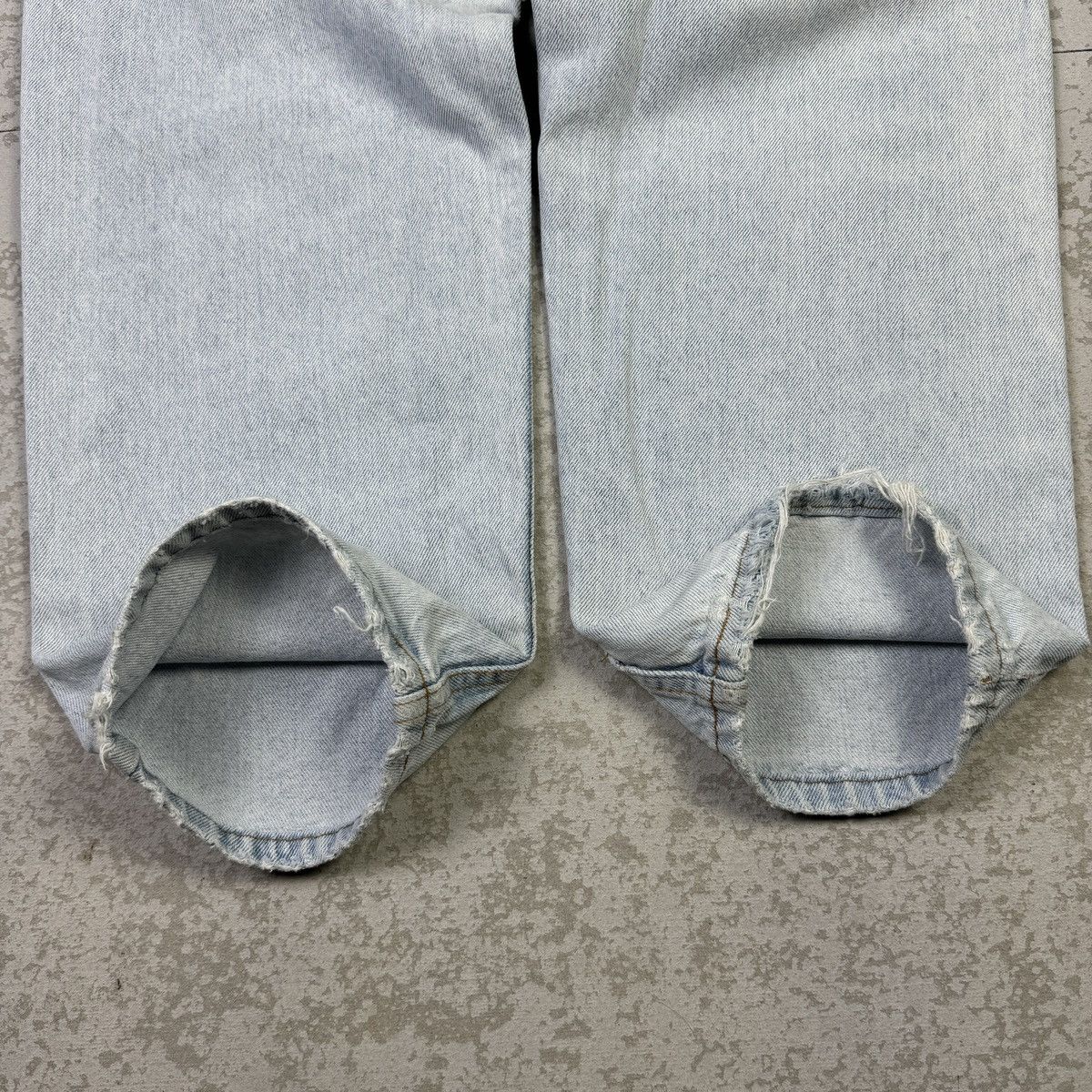 Levi's × Vintage 💥Vintage 90s Levis 580 Student Baggy Fit Sick Blue Wash Jean Size US 28 / EU 44 - 13 Thumbnail