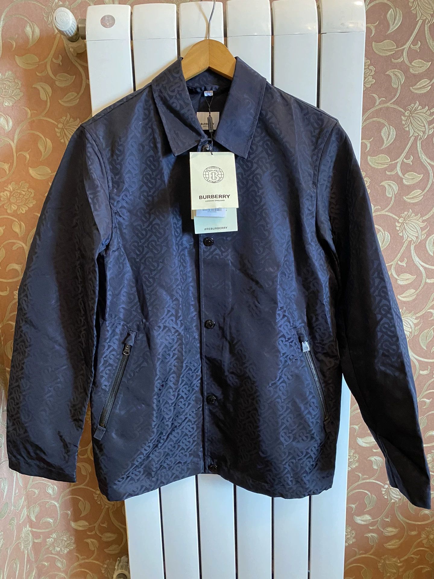 Burberry Black Patterned Collared Light Jacket XS Size US XS / EU 42 / 0 - 1 Thumbnail