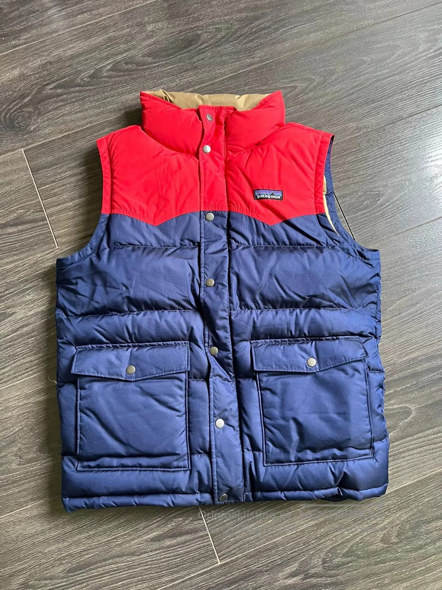 Patagonia Patagonia Men's M Down Vest FA12. Size US M / EU 48-50 / 2 - 7 Thumbnail