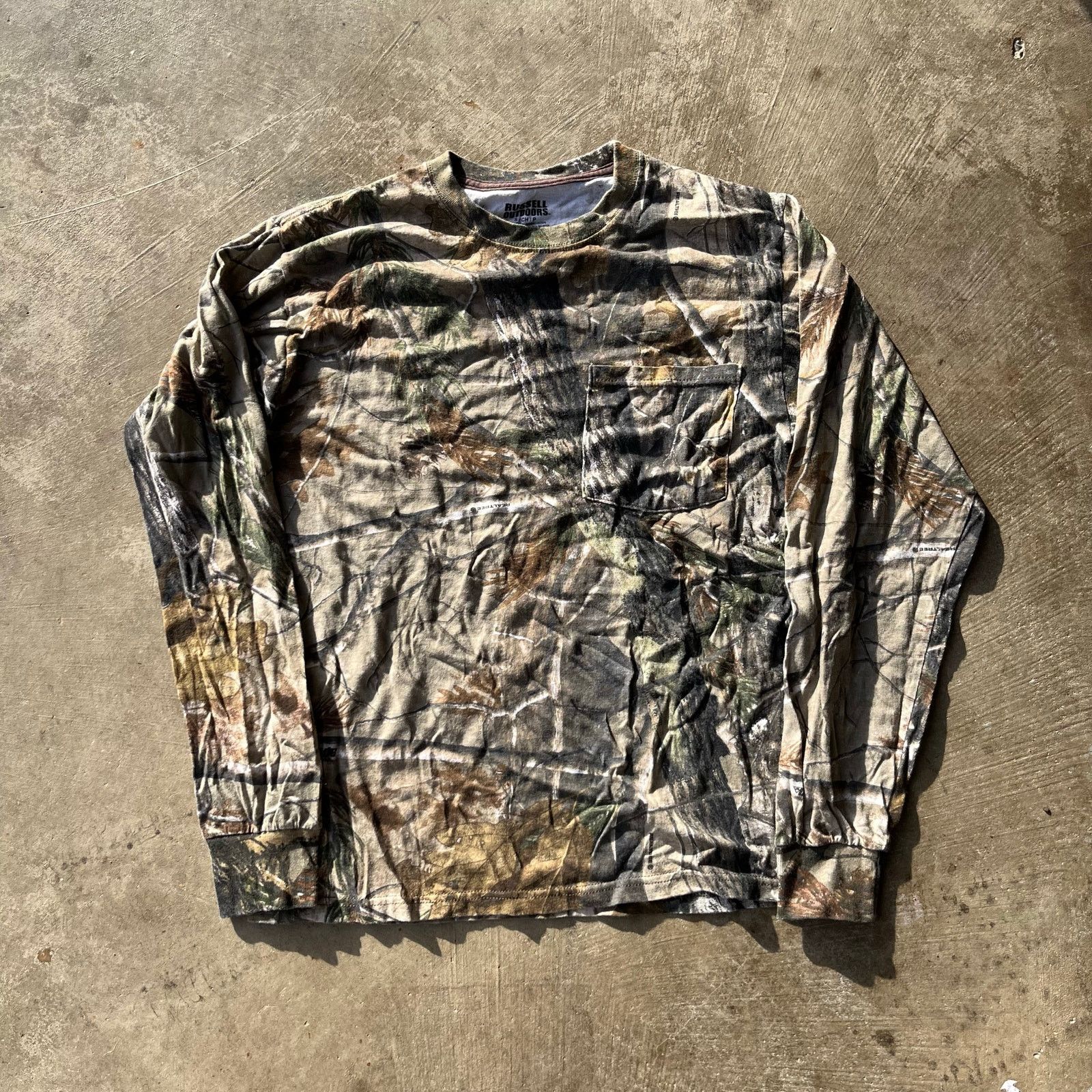 Vintage VINTAGE CAMO LONGSLEEVE T-SHIRT WOMENS LARGE GREEN Size L / US 10 / IT 46 - 1 Thumbnail