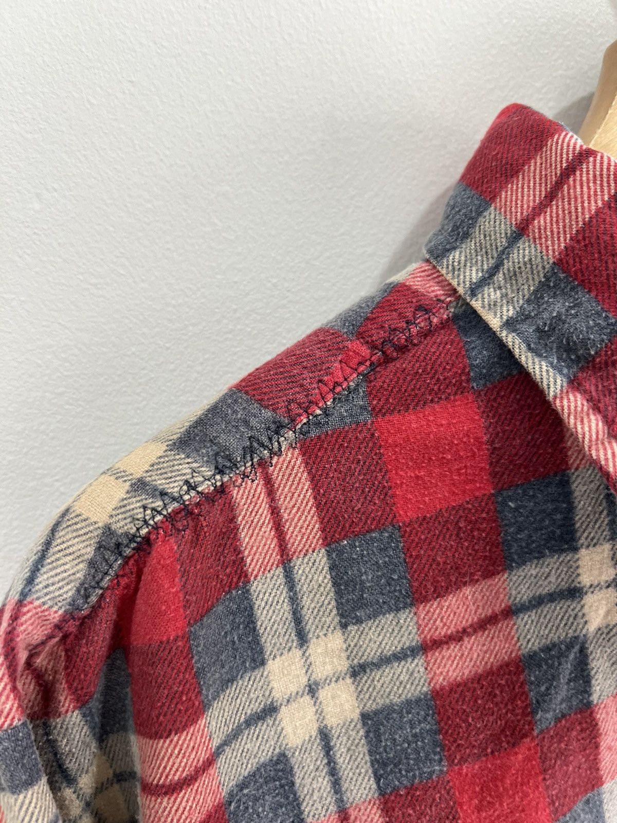 Fruit Of The Loom Vintage Fruit Of The Loom Button Up Flannel Shirt thrashed Size US XL / EU 56 / 4 - 6 Thumbnail