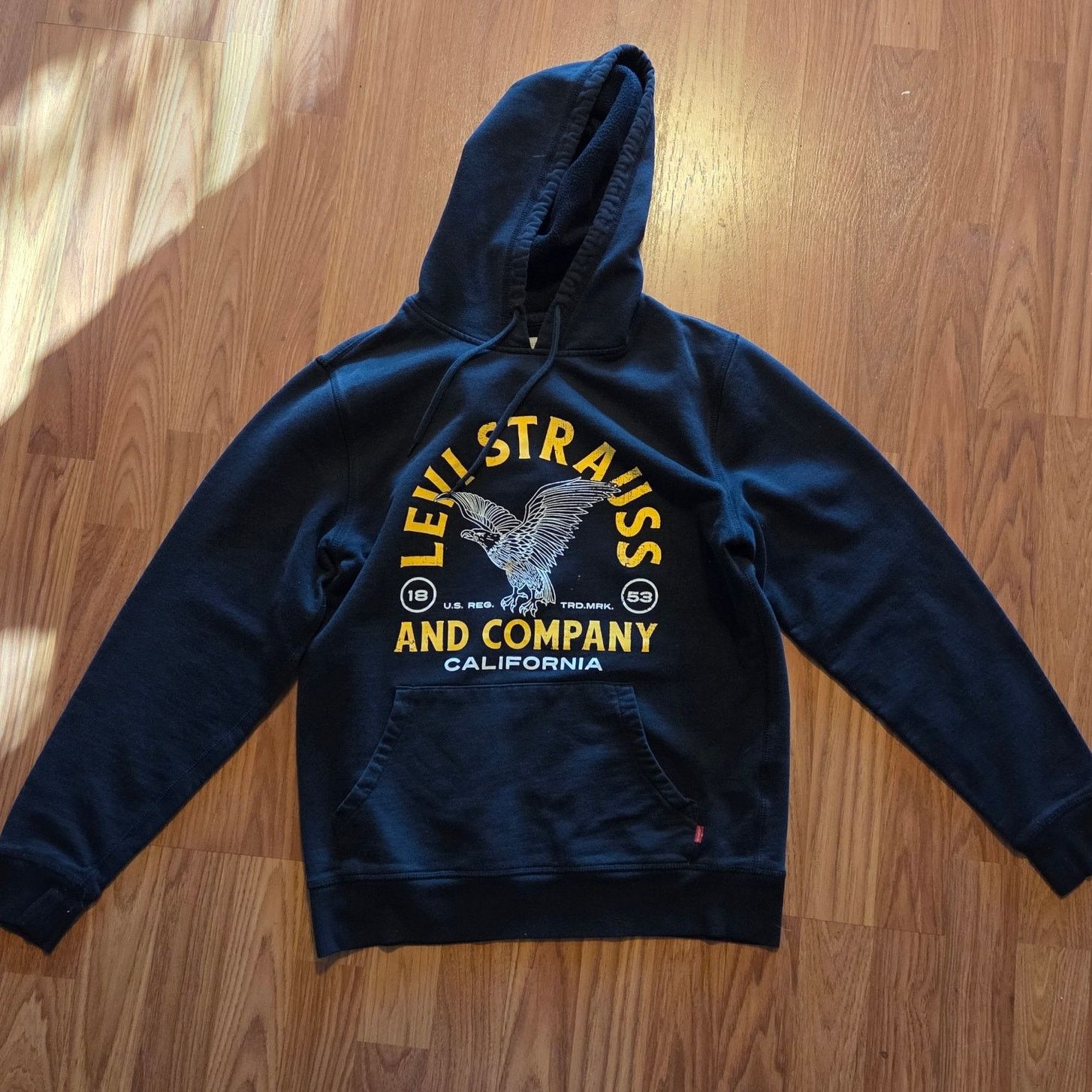 Levi's Levi's Small Black Hoodie - Perfect for Casual Wear! Size US S / EU 44-46 / 1 - 4 Thumbnail