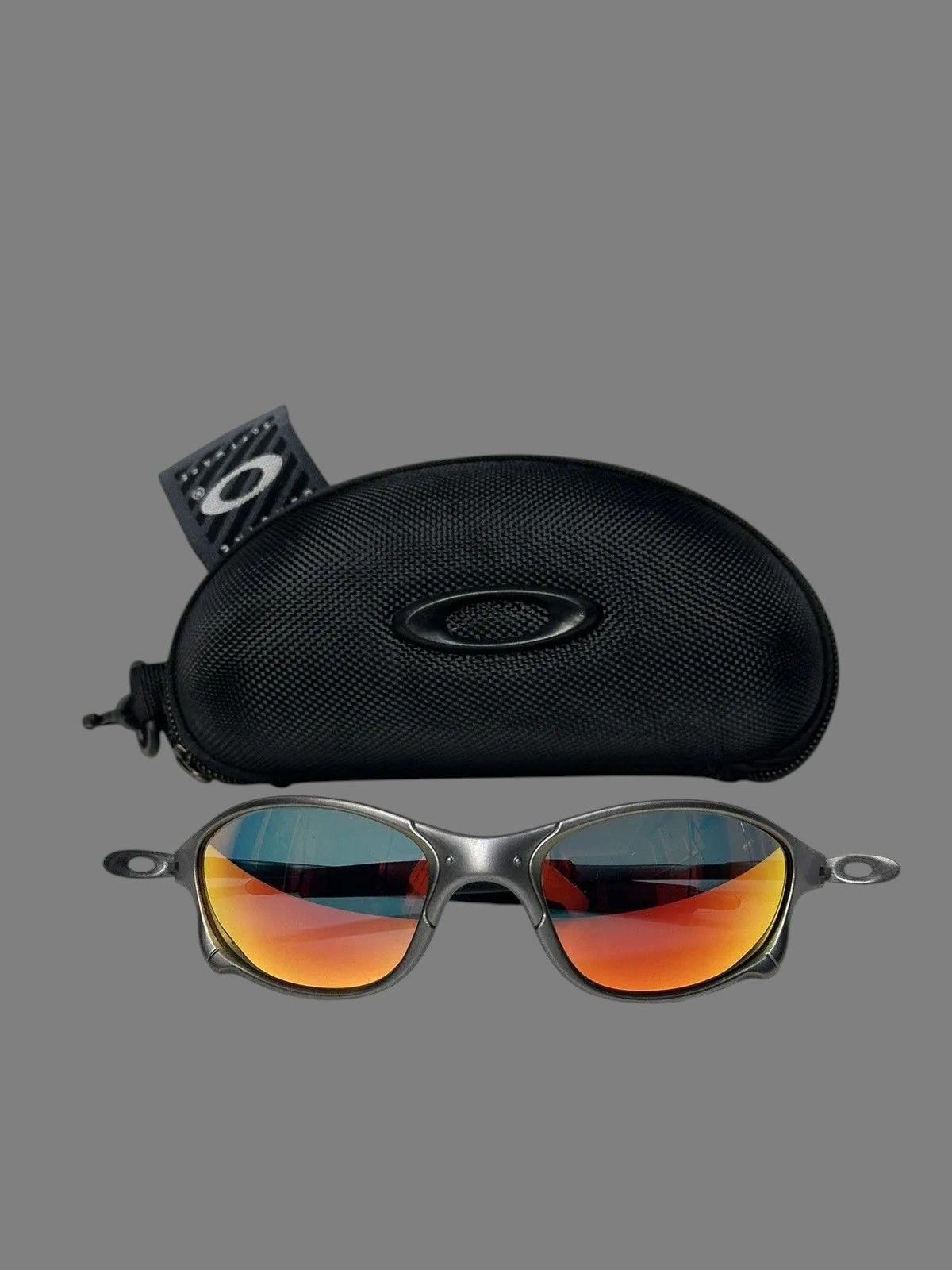 Outdoor Research Gray minimalist accessories vintage streetwear Oakley Size ONE SIZE - 3 Thumbnail
