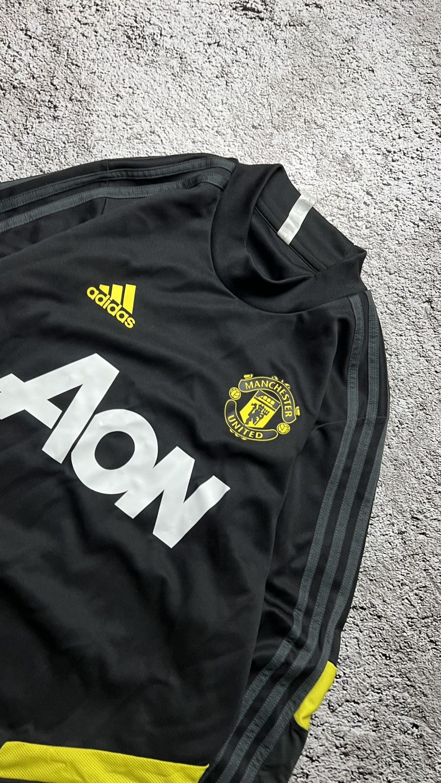 Adidas Adidas Manchester United training long sleeve Size US S / EU 44-46 / 1 - 2 Thumbnail