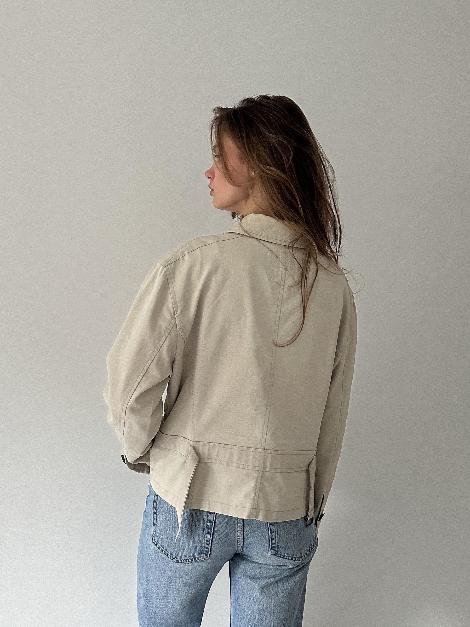 Armani Armani Jeans Cream Jacket Size XL / US 12-14 / IT 48-50 - 2 Thumbnail