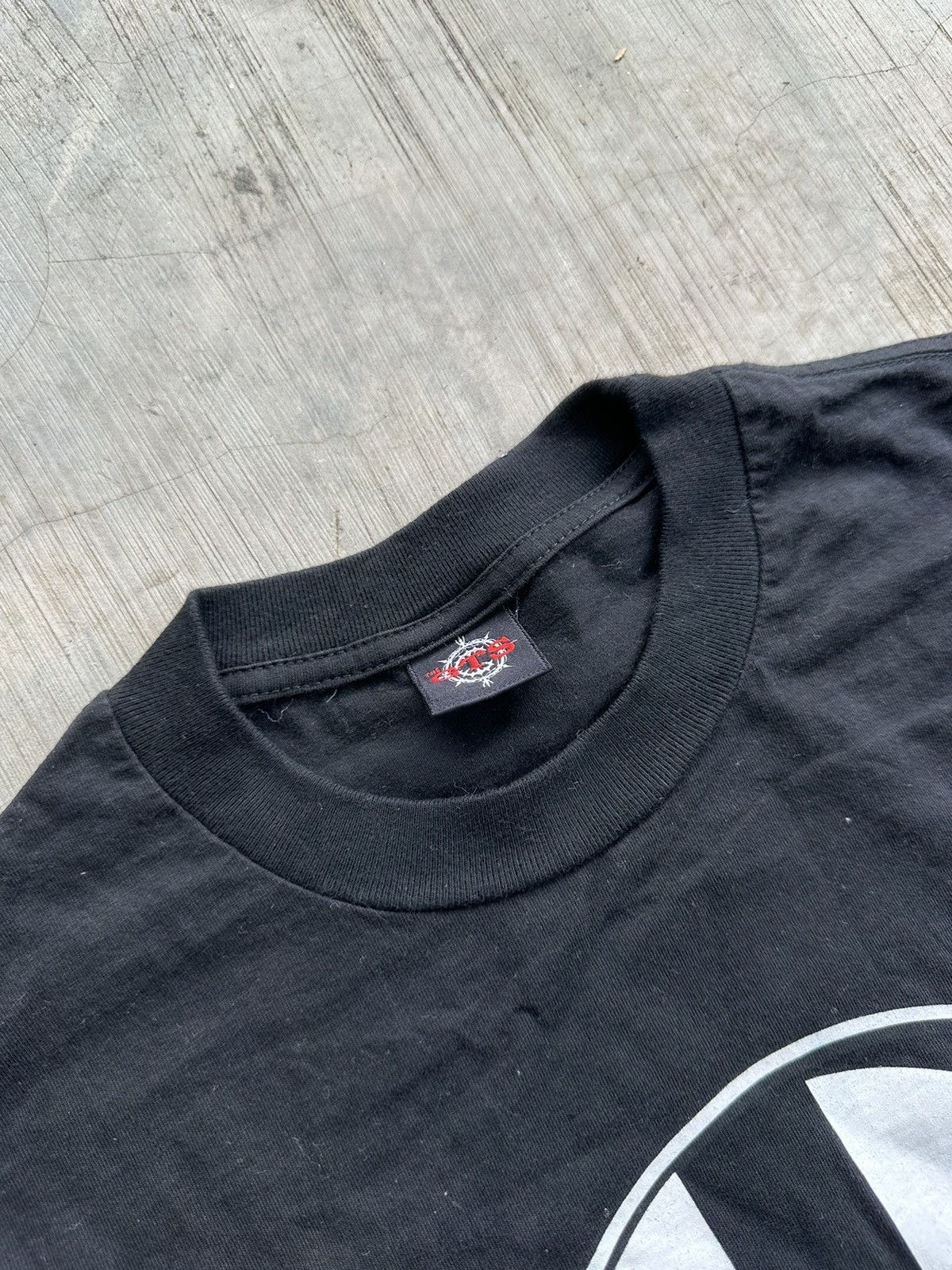 Band Tees Vintage 2000 Public Image Limited Logo Tee Size US S / EU 44-46 / 1 - 9 Thumbnail