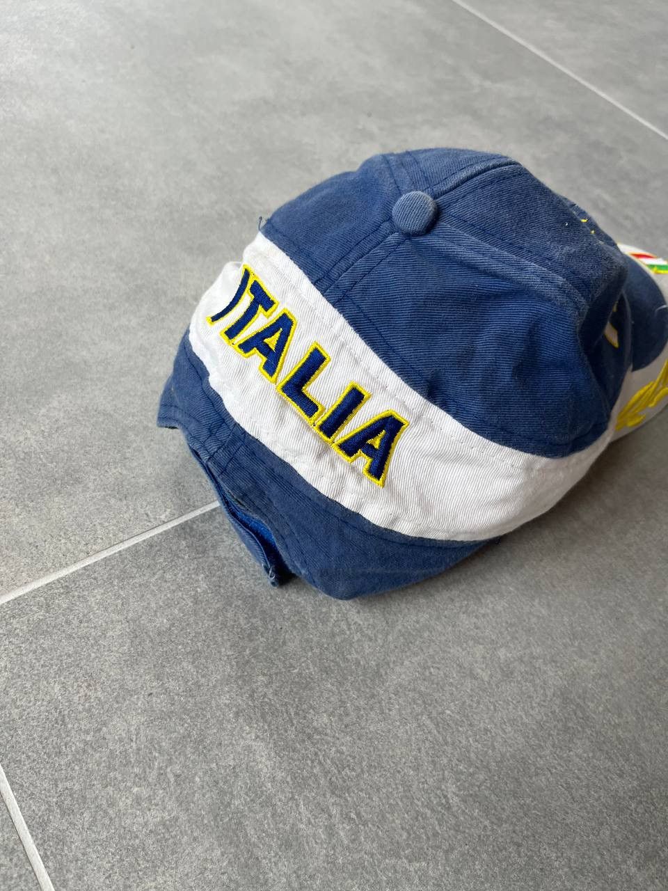 Vintage Vintage Italy Italia Cap Size ONE SIZE - 3 Thumbnail
