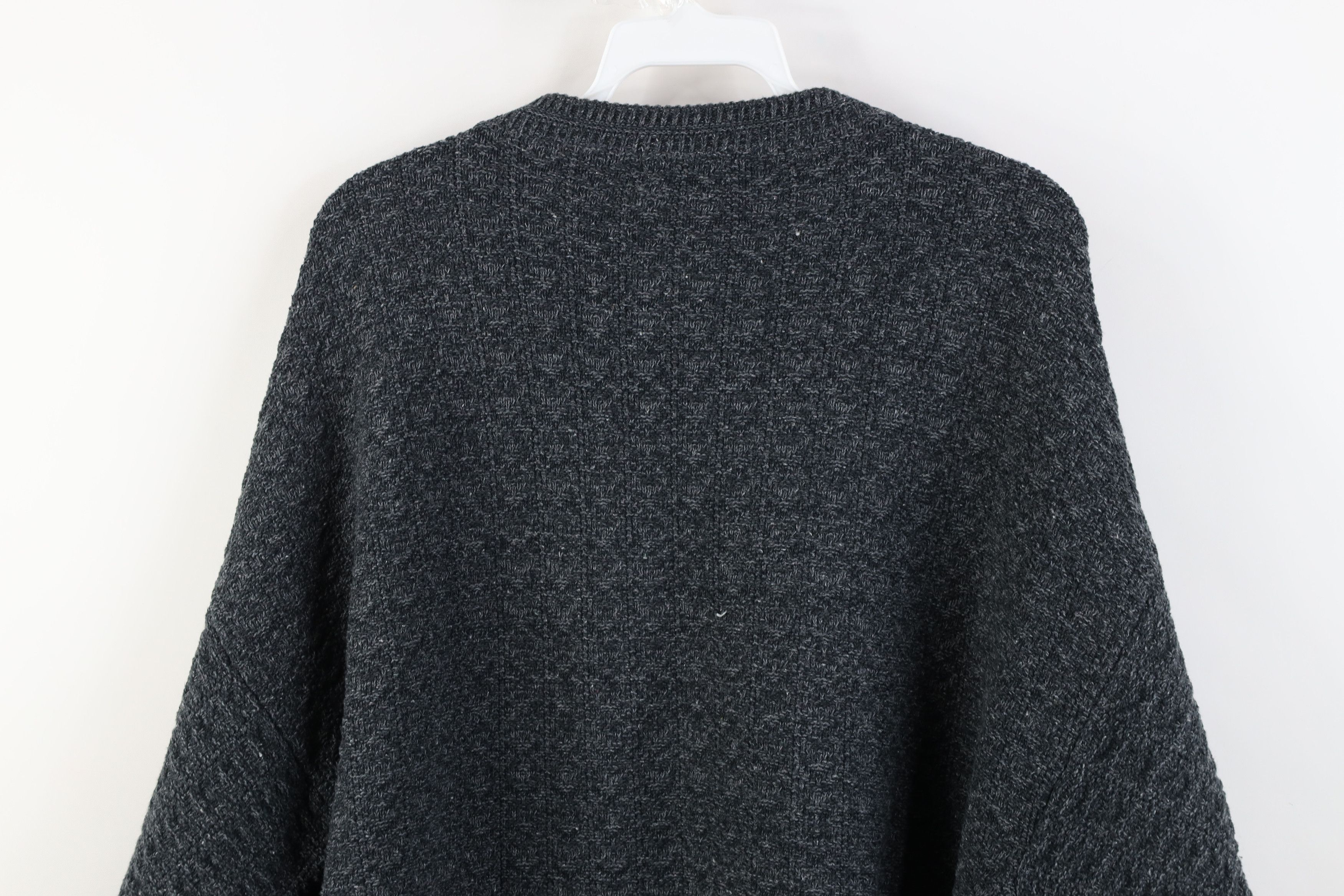 Vintage Vintage 90s Streetwear Framed Knit Crewneck Sweater Gray USA Size US L / EU 52-54 / 3 - 10 Thumbnail