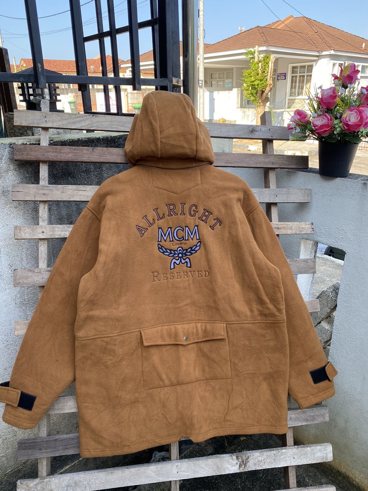 MCM Vintage 90s MCM Fleece Jacket Big Logo Spellout Size US XL / EU 56 / 4 - 6 Thumbnail