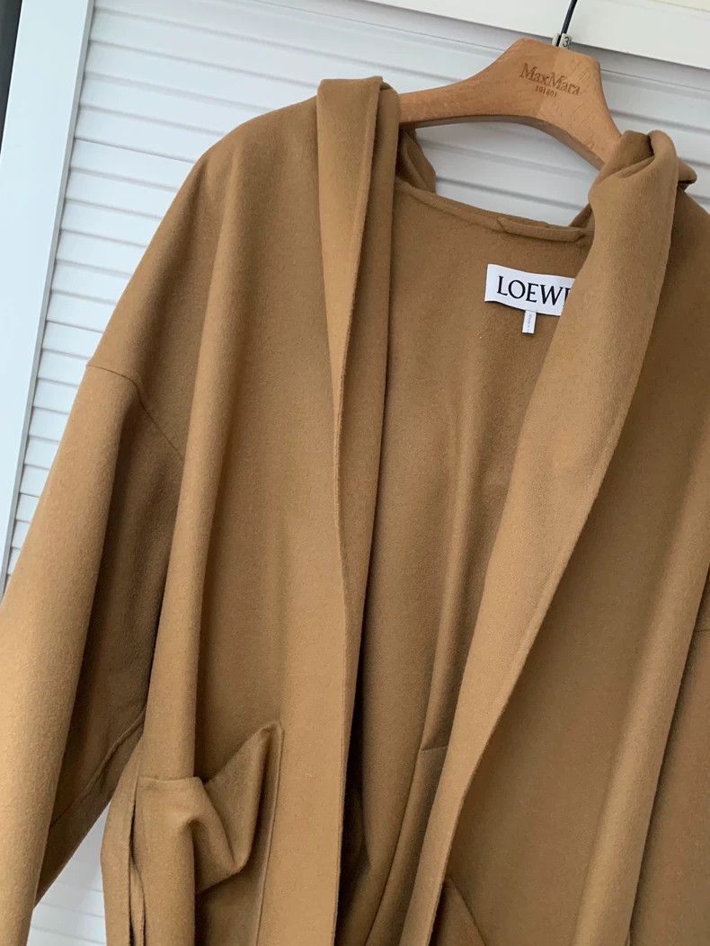 Loewe Loewe Classic camel colored wool coat with hat Size S / US 4 / IT 40 - 2 Thumbnail