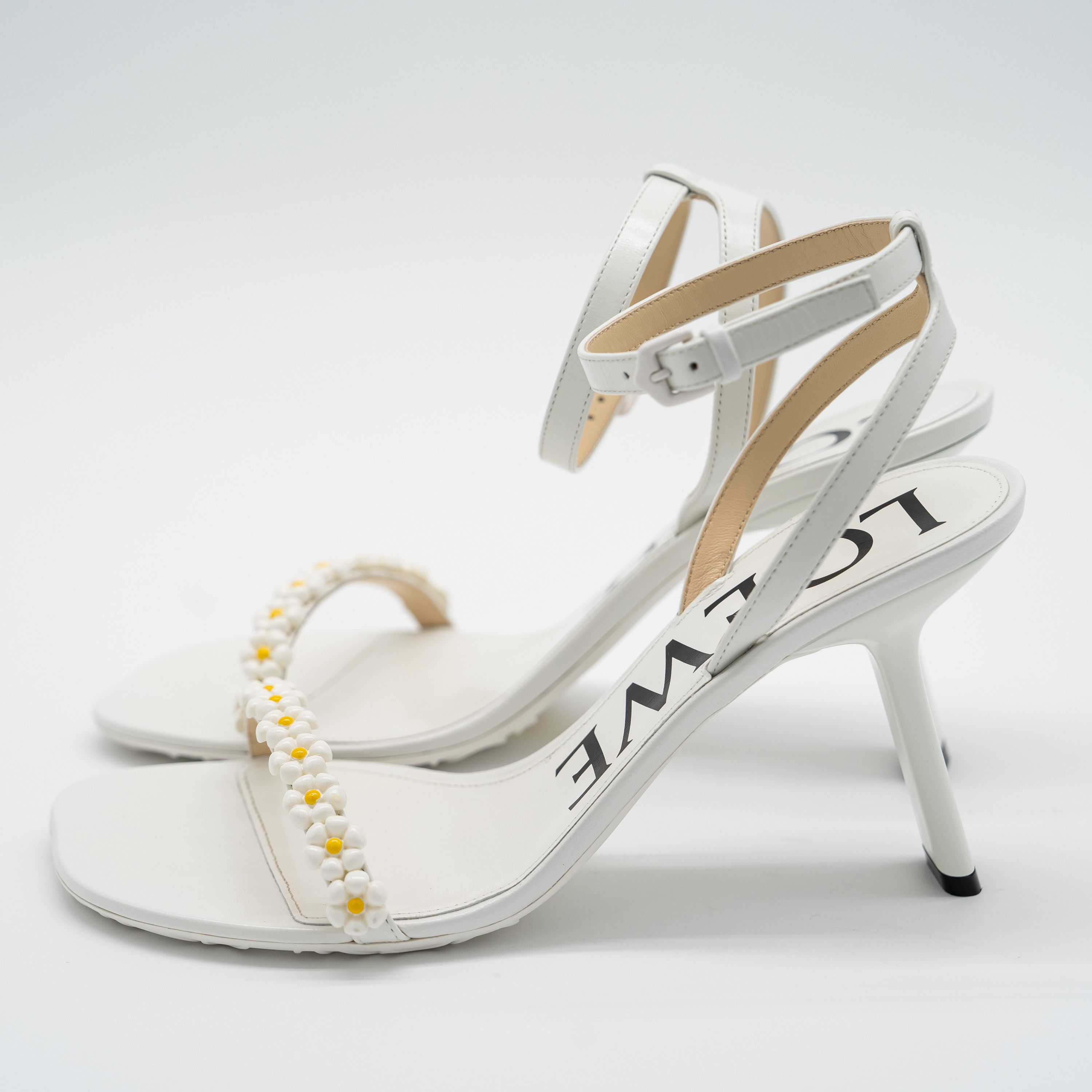 Loewe Loewe Petal Daisy Sandals 90mm White Leather Strap Size US 9 / IT 39 - 4 Thumbnail