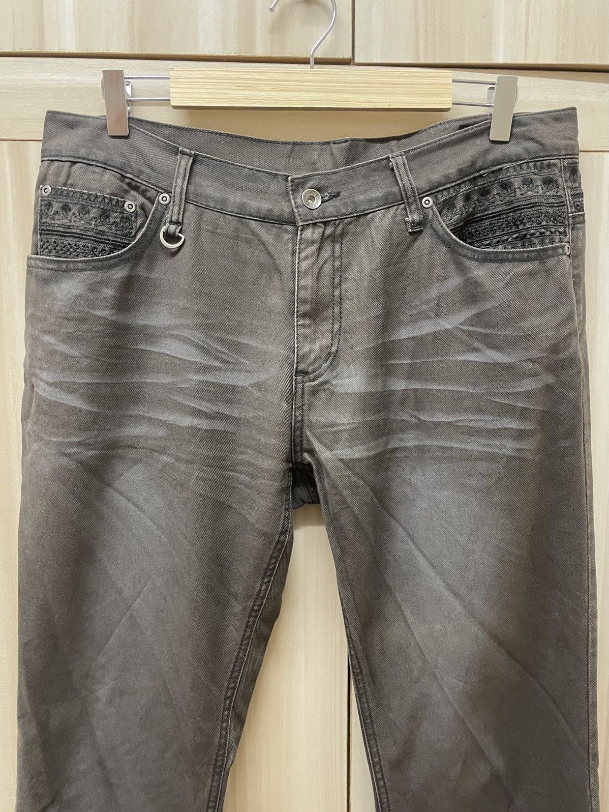 semanticdesign Semantic Design Cross & Skull Embroided Jeans Size US 35 - 2 Thumbnail