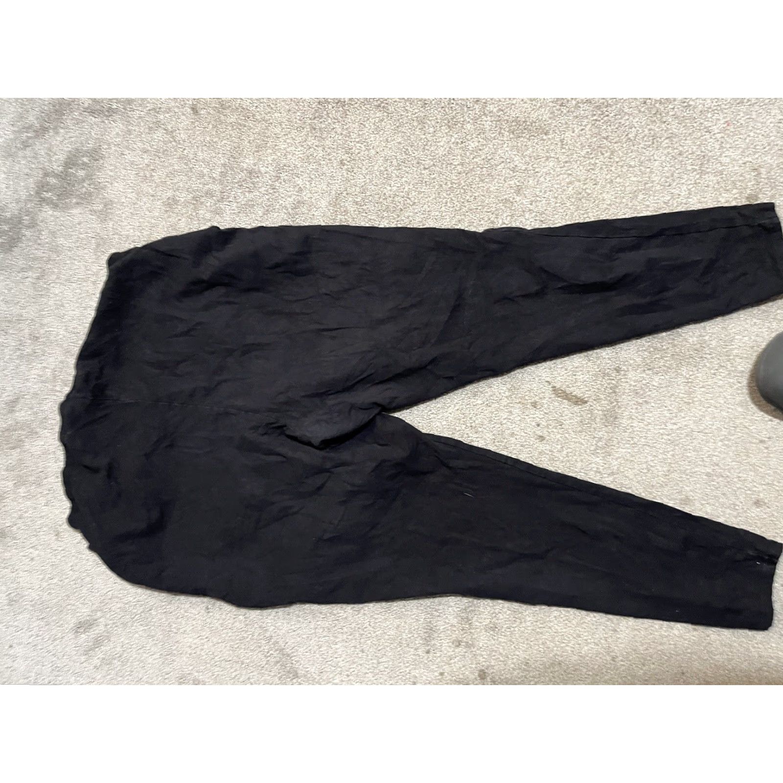 Torrid TORRID WOMENS PLUS 3X Leggings ANKLE Solid Black Capri Workout Pants Shirt? Size 40" / US 18 - 6 Thumbnail
