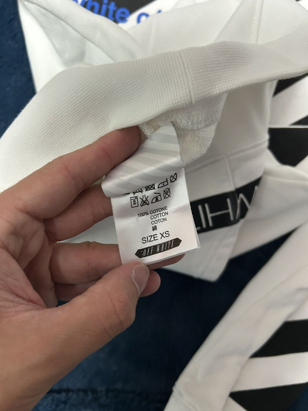 Off-White Off white hoodie runs big Size US XS / EU 42 / 0 - 7 Thumbnail