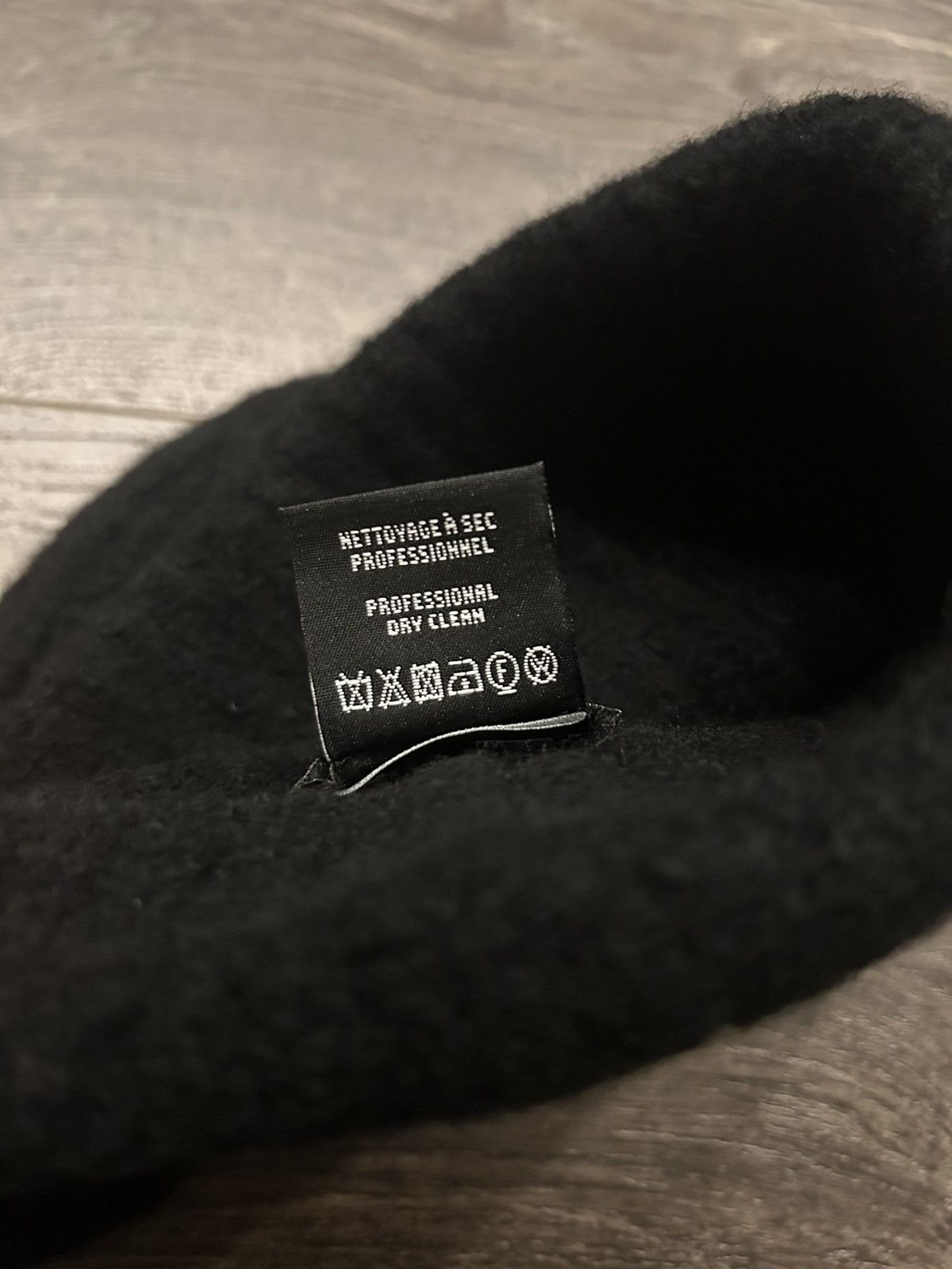Chanel Chanel Cashmere CC Beanie Size ONE SIZE - 5 Thumbnail