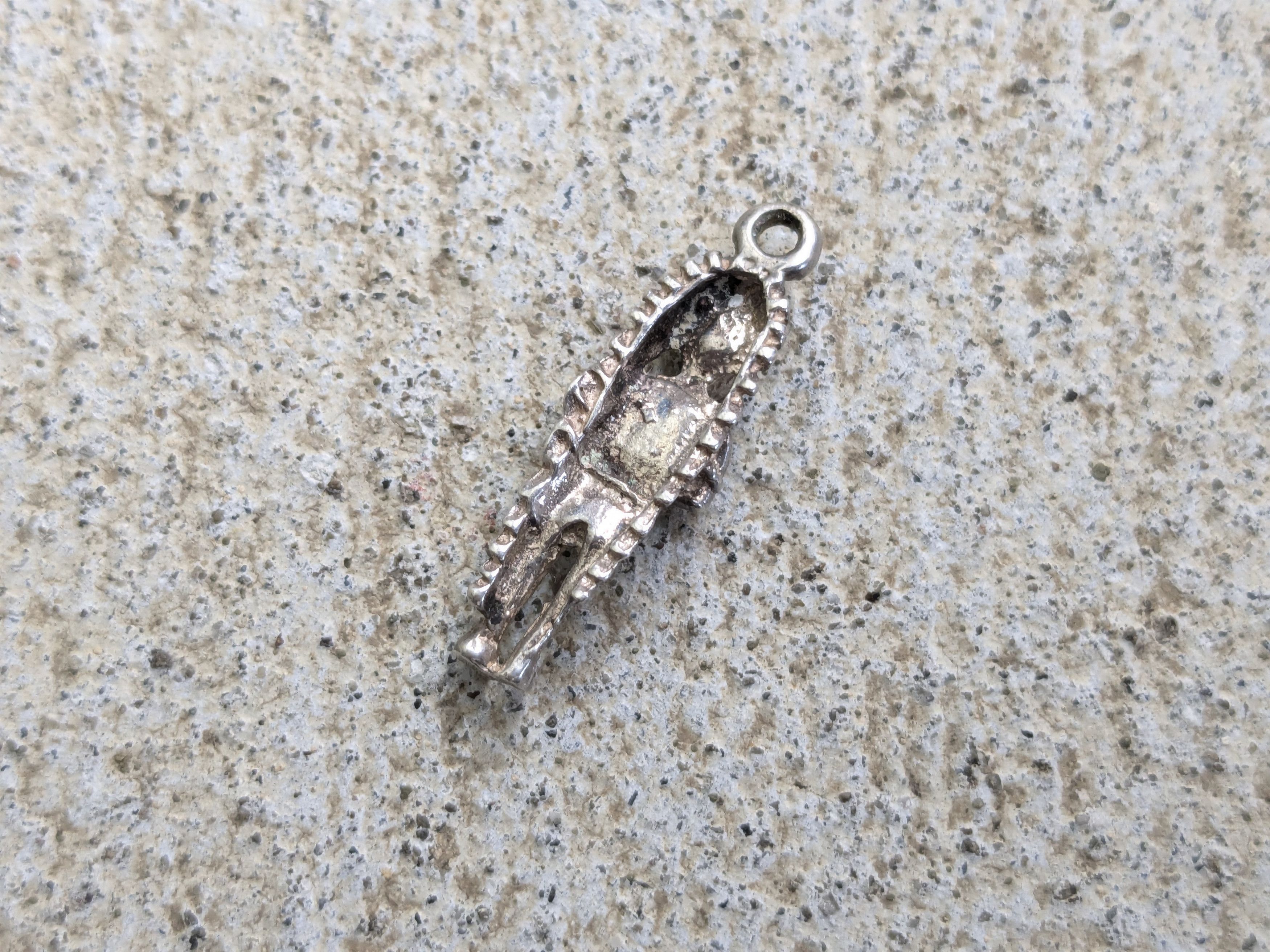 Jewelry × Vintage Vintage Sterling Silver Pendant Indian Chief Headress Size ONE SIZE - 5 Thumbnail